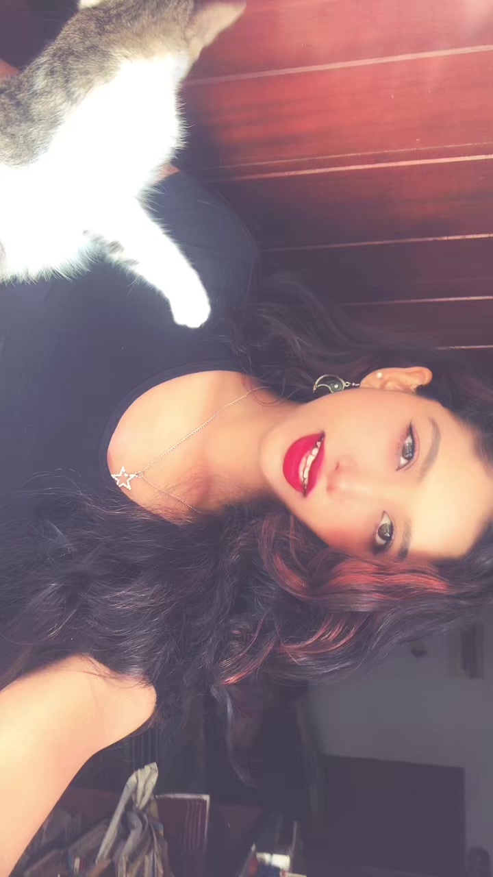 @👠✨L I L I 💋🦢