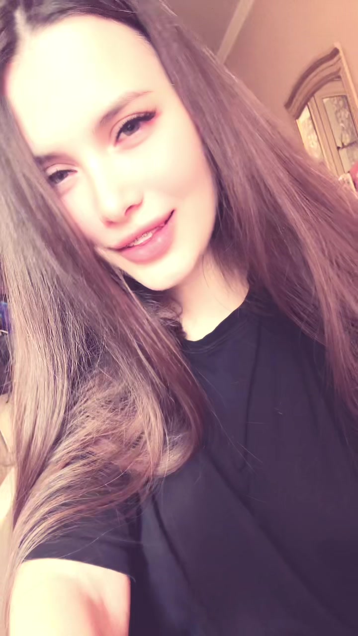 @Vikllloria🧸