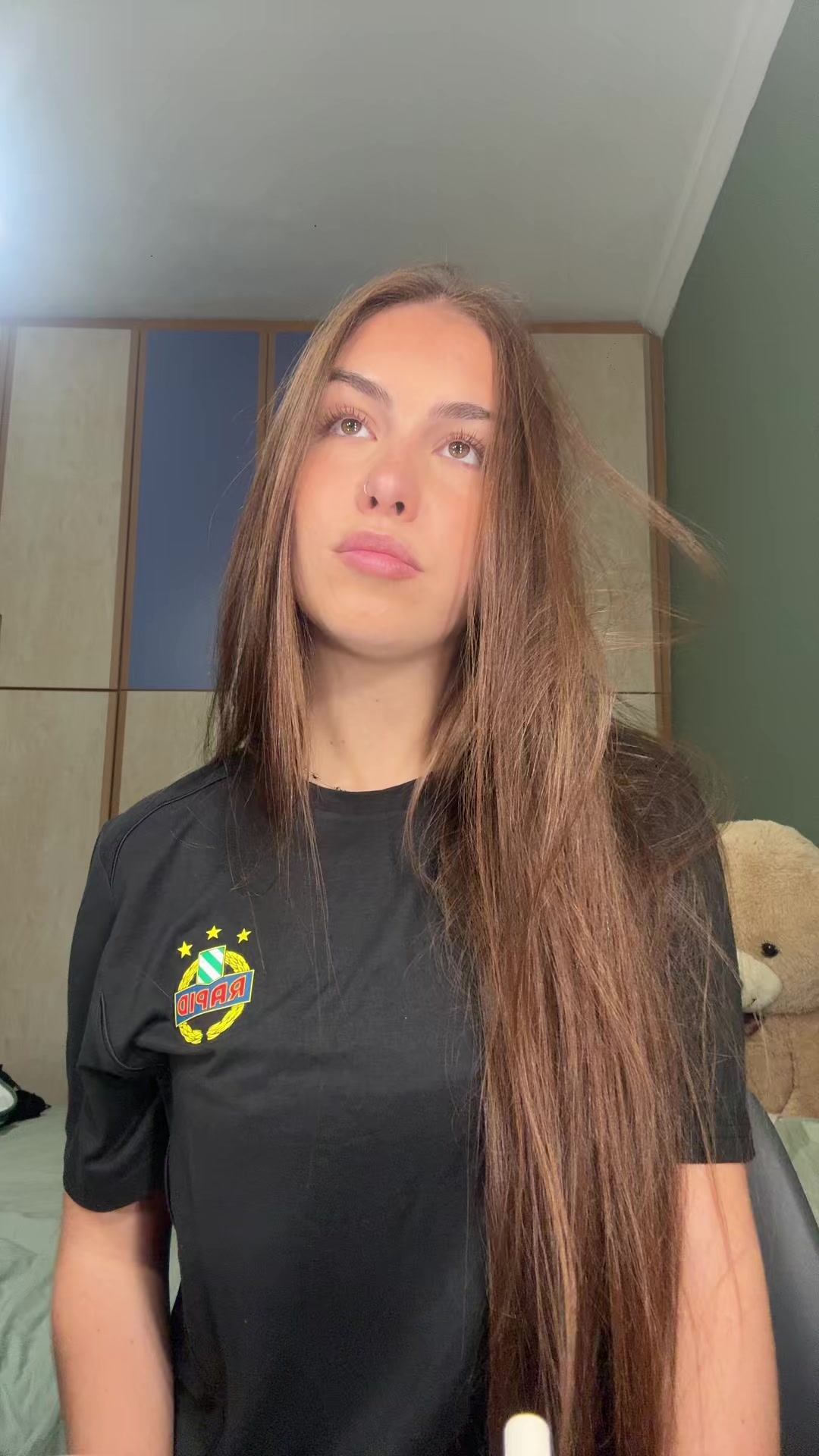 @Nicole💚