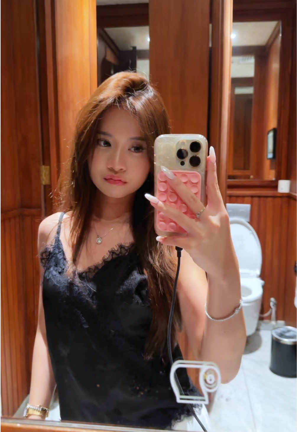 @ongki putri ᢉ𐭩