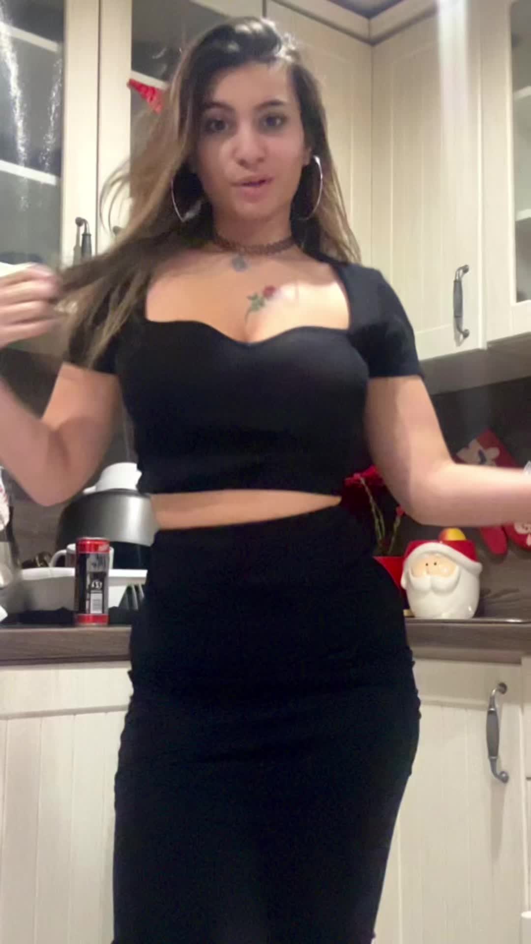 @⚜️🤍Melisaa Meliskaa⚜️🤍
