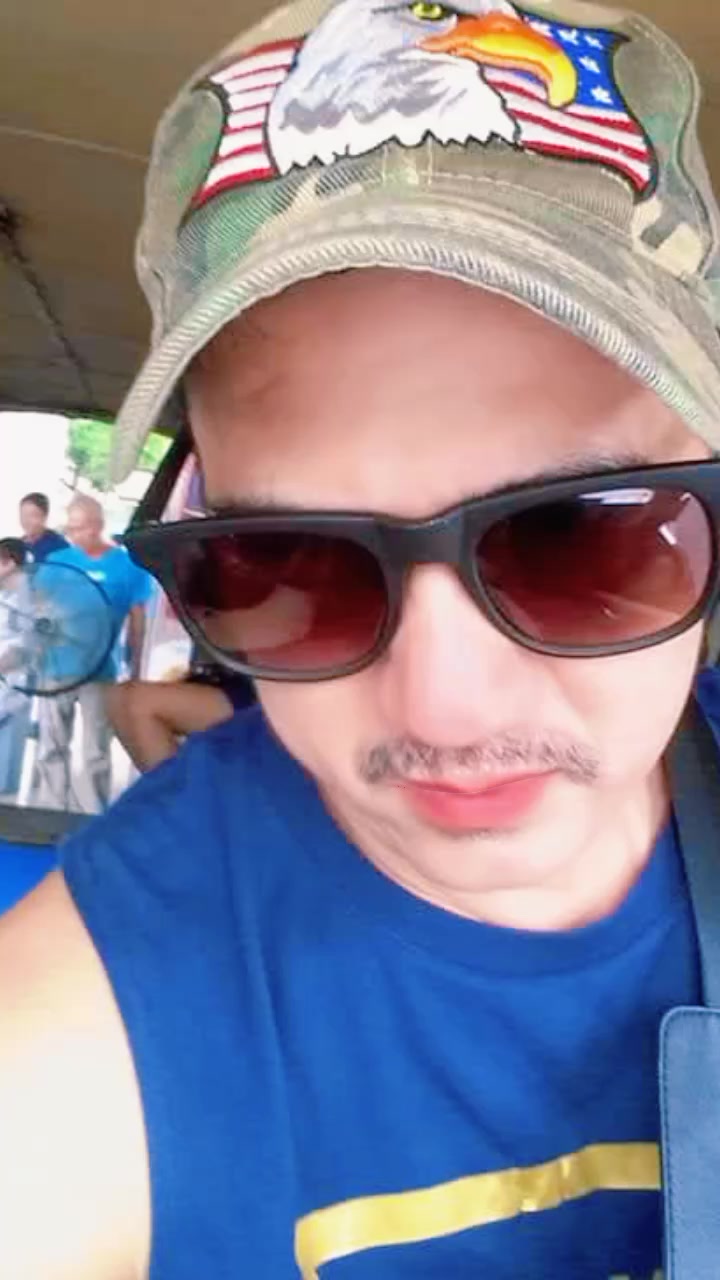 @ianrhon