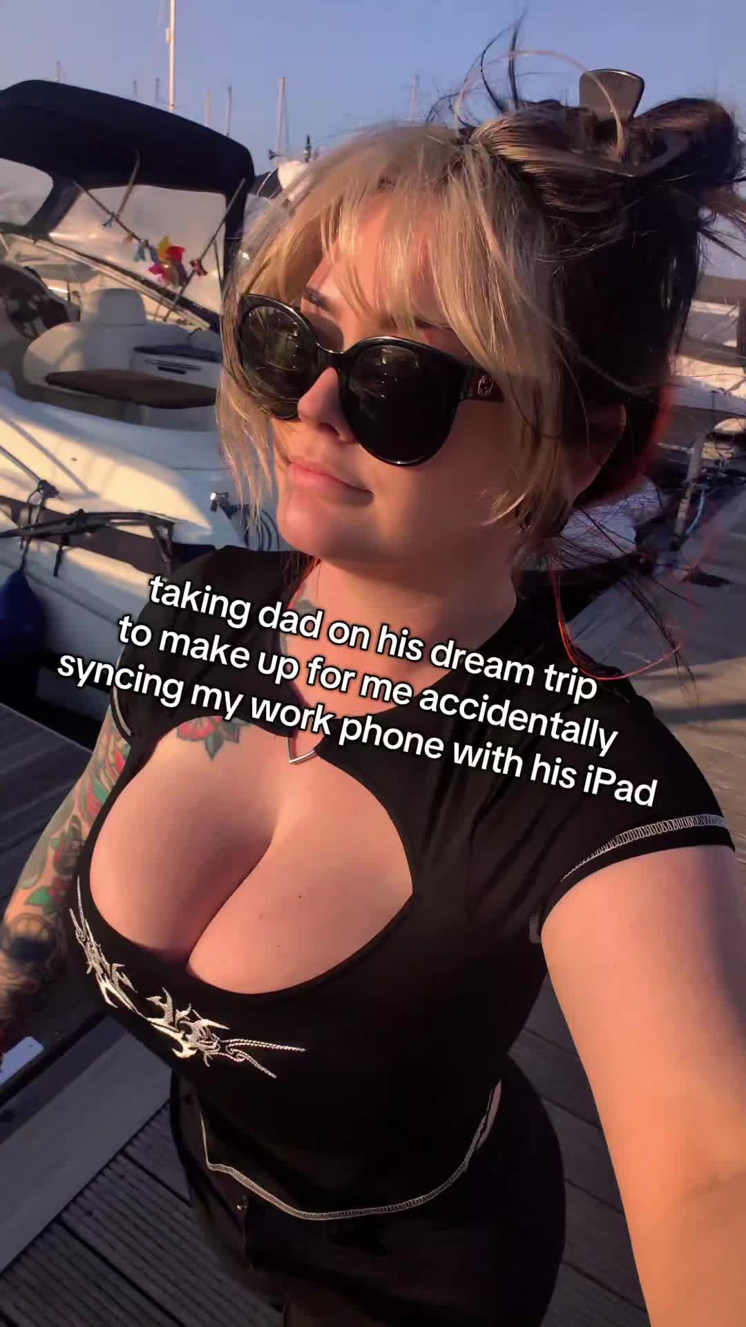 @Mamaplugs 👻