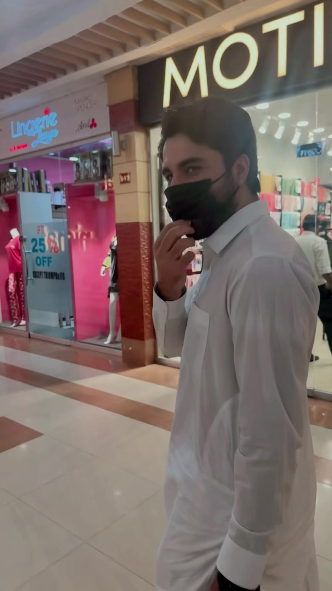 @anuafridi7