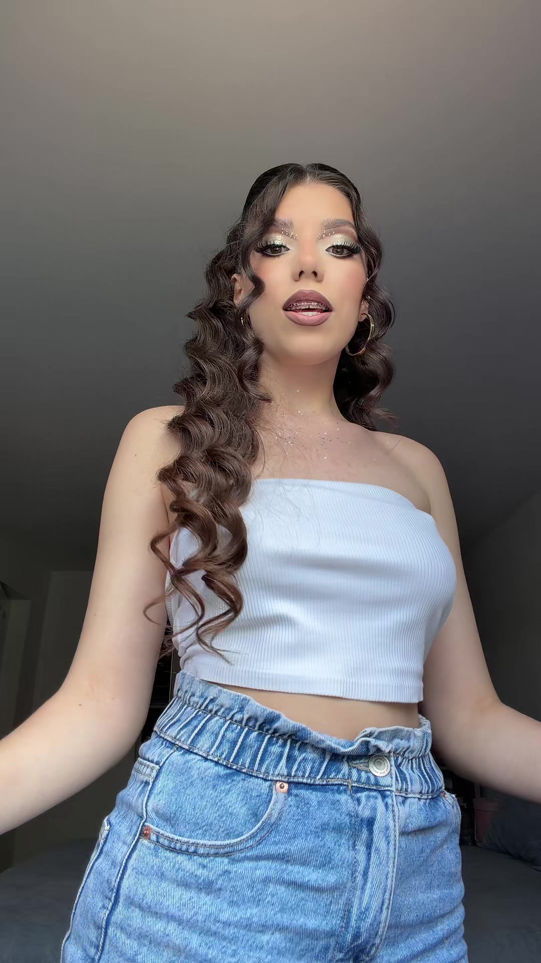 @_.izaaaa._