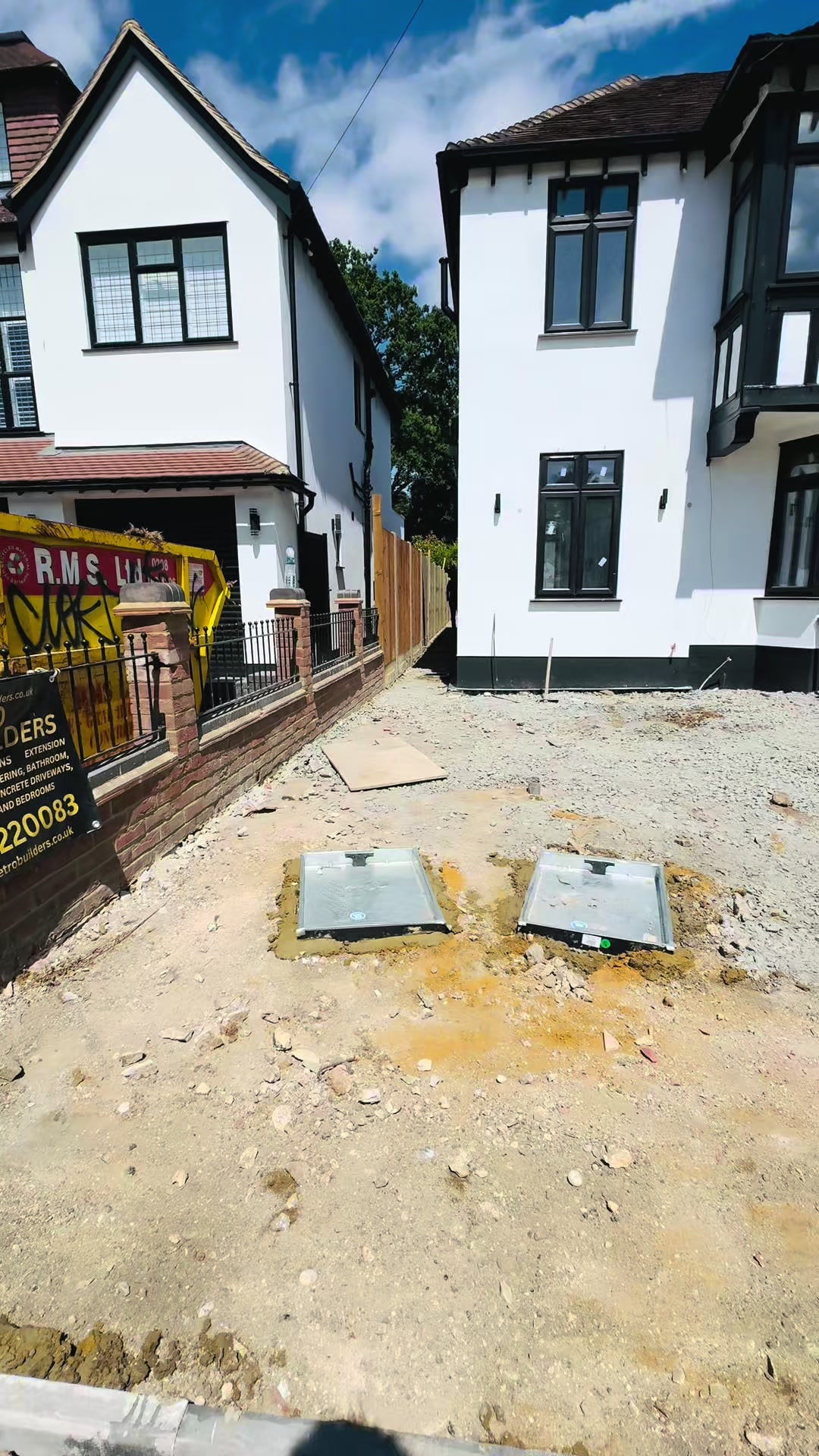 @Metro Builders & Driveways Ltd
