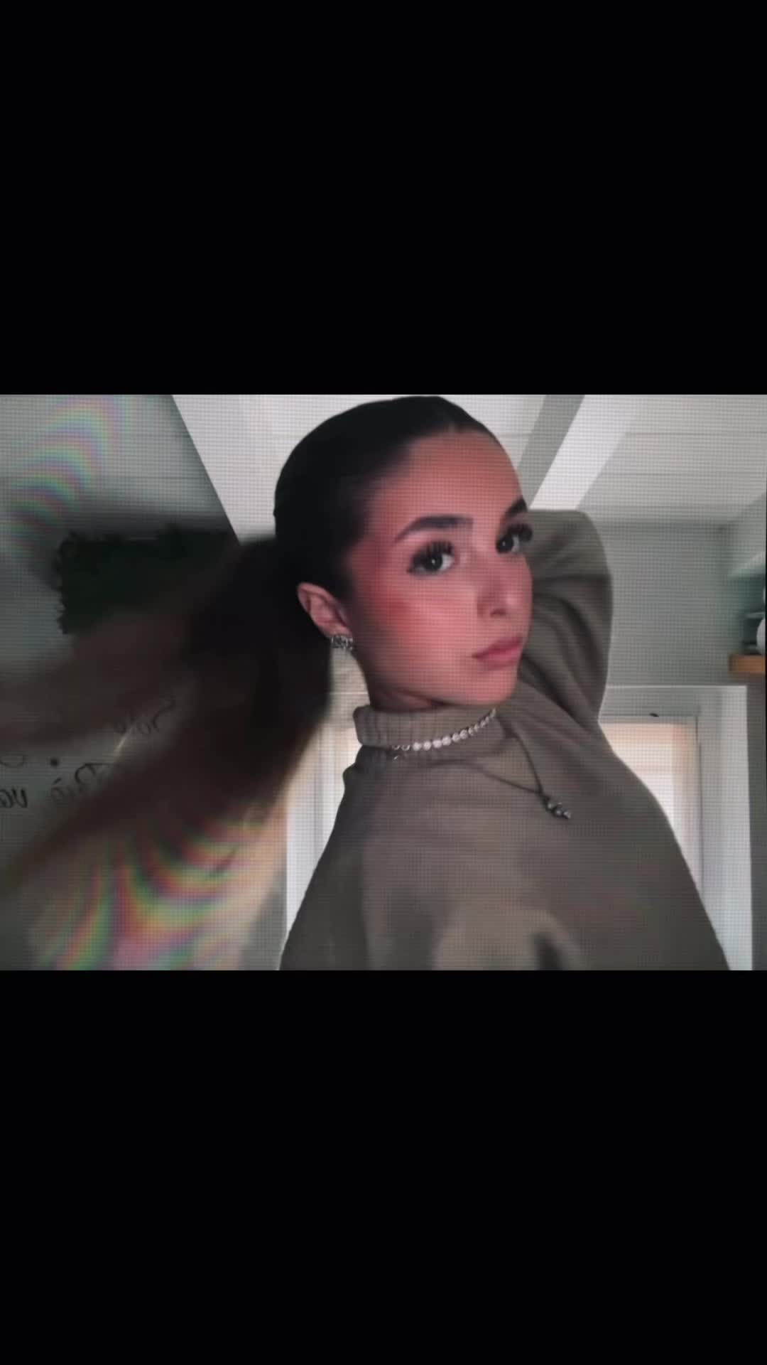 @carlottaa