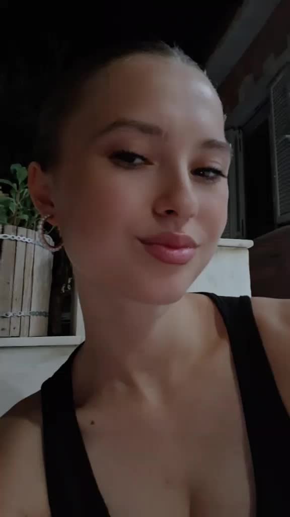 @𝓑𝓸𝓻𝓪𝓪𝓪_🦋