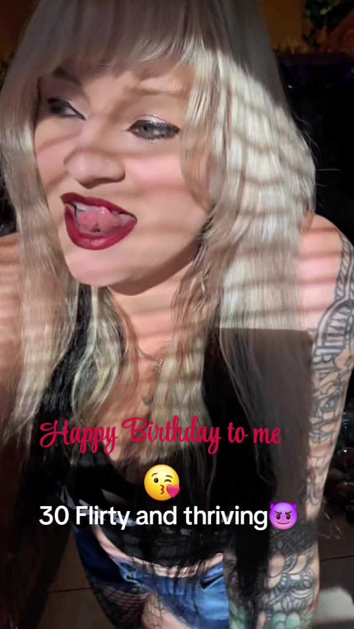 @Lilith 😈🖤