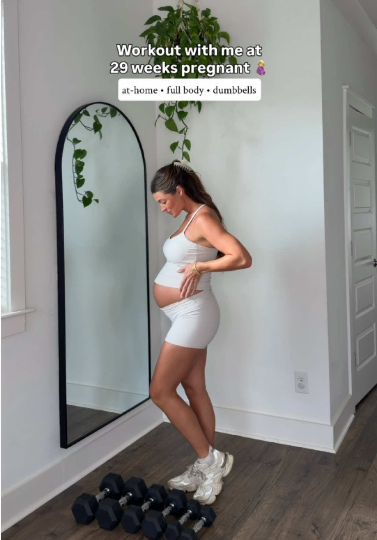 @chels | wellness & pregnancy