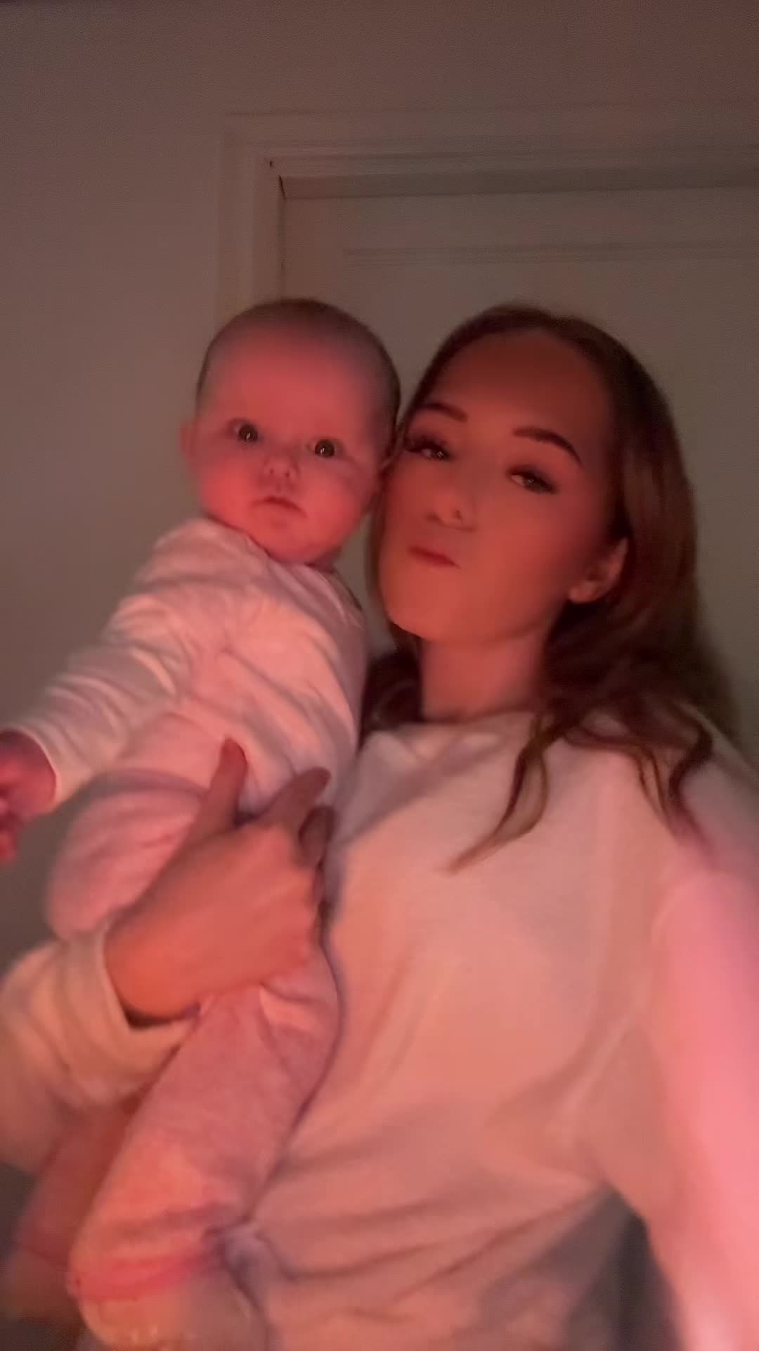 @ℐ𝓈𝒶𝒷ℯ𝓁𝓁💞👩🏼&zwj;🍼