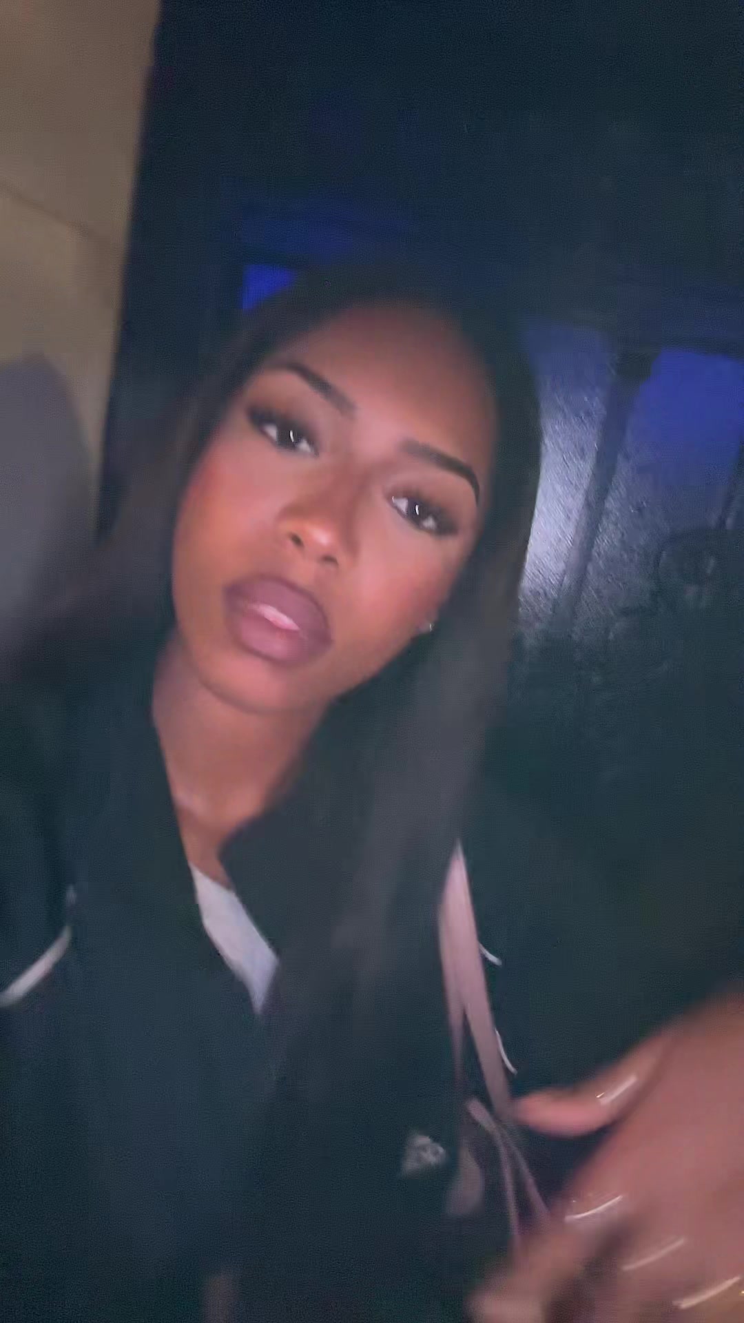 @baddie.chaki
