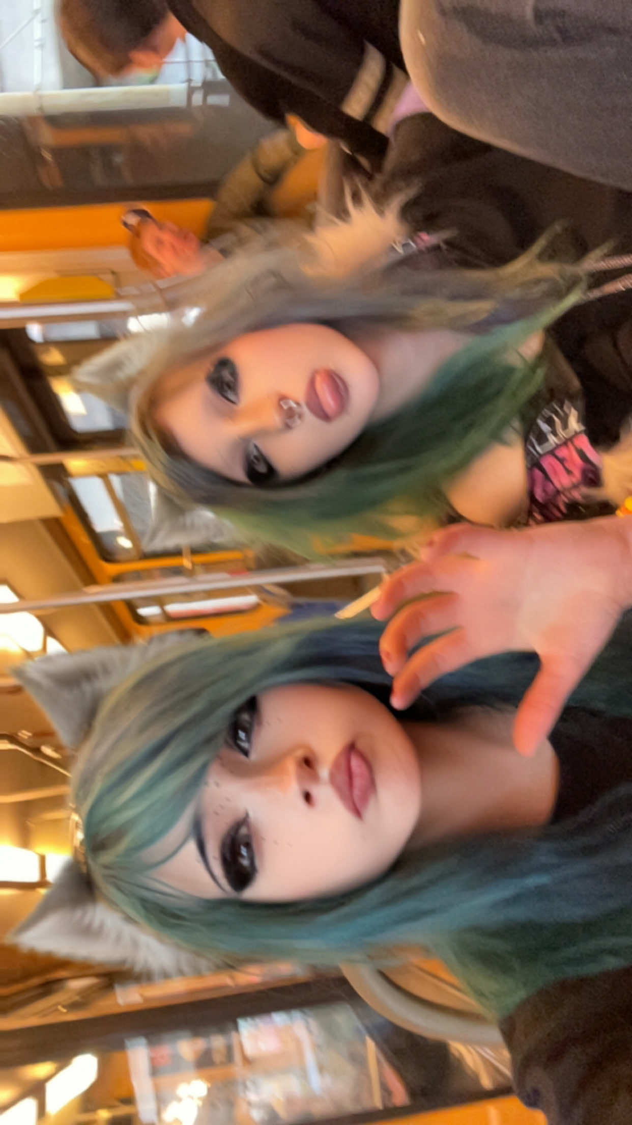 @Hilda (så nära får ingen gå)