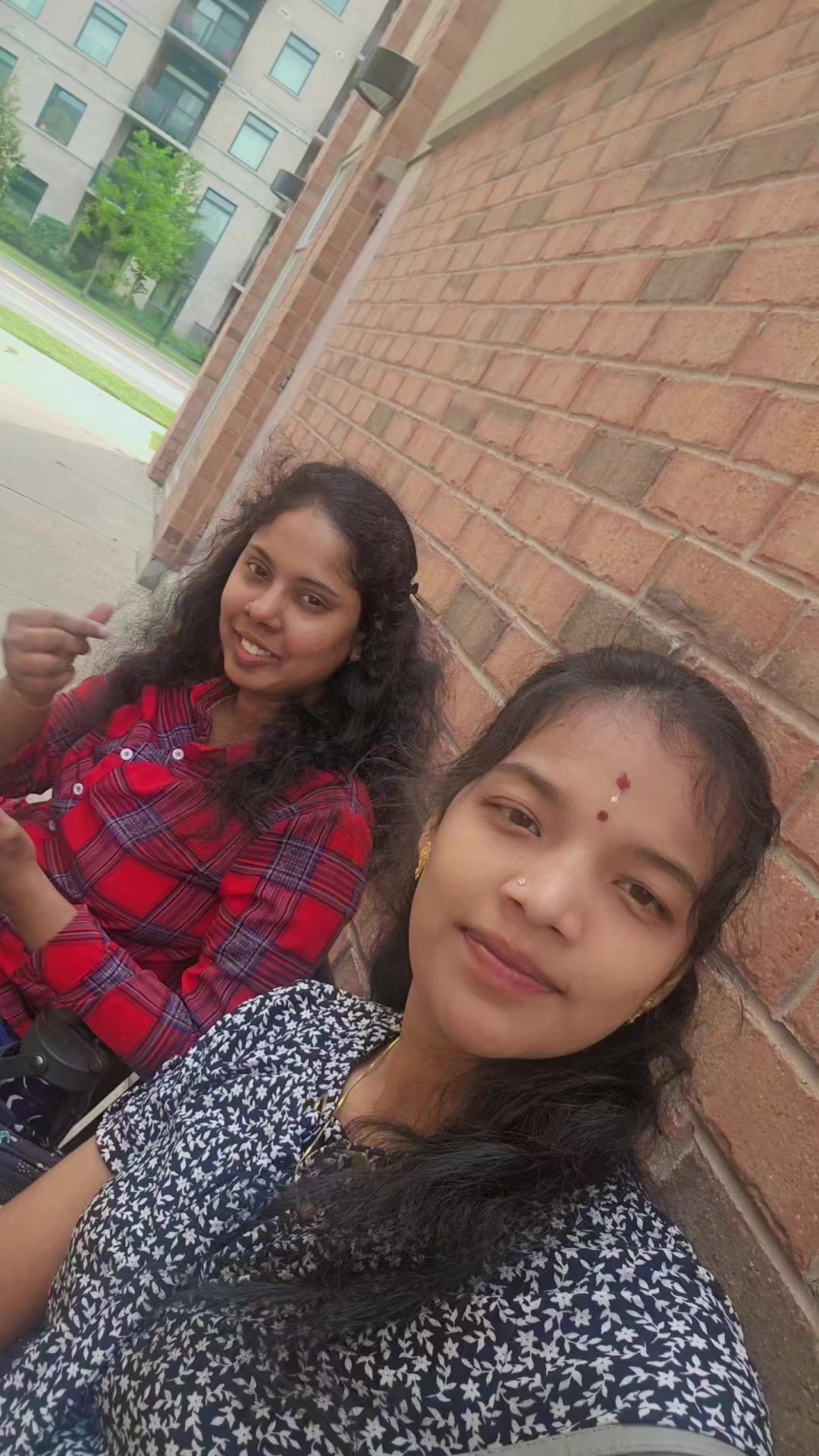 @NishaniSuvee