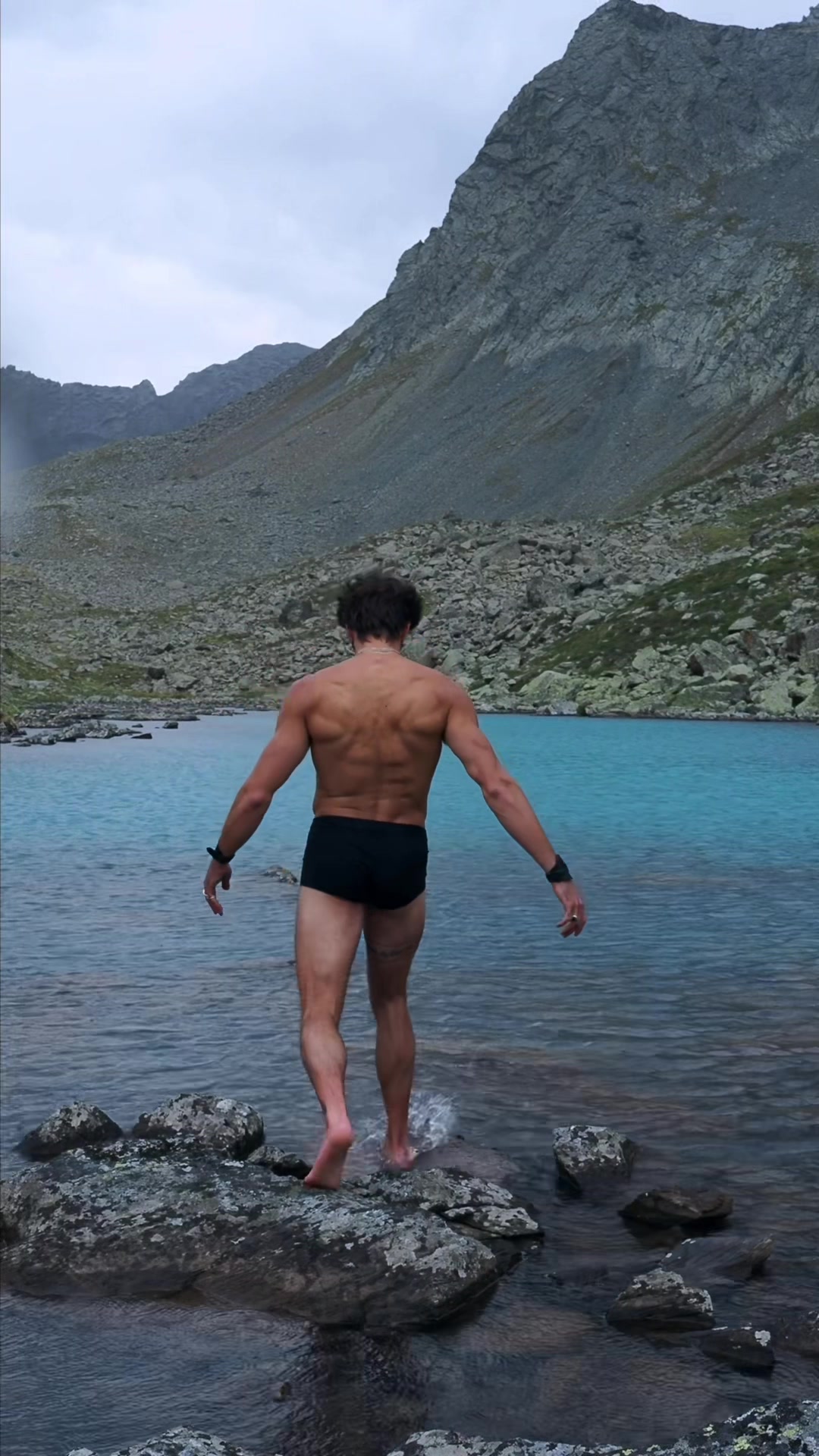 @peter_mai_