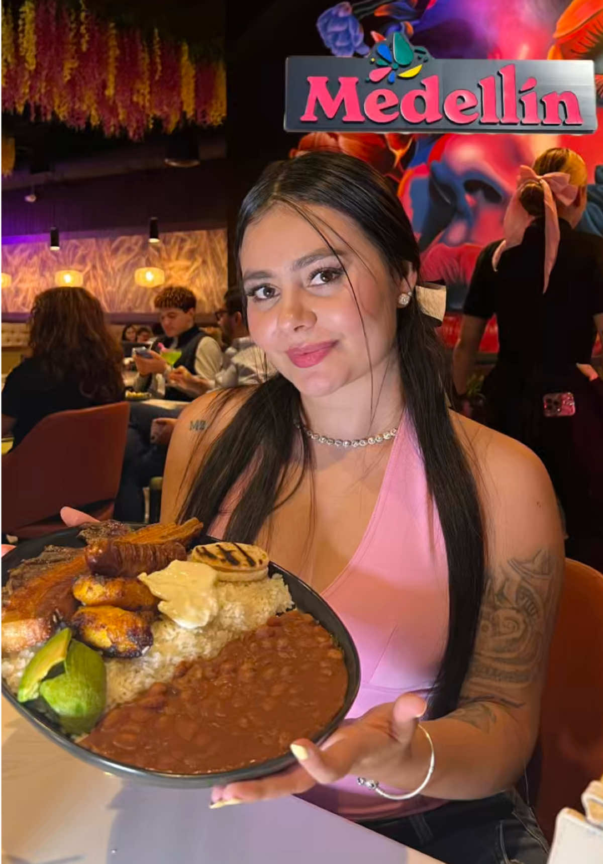 @iam_karolyi