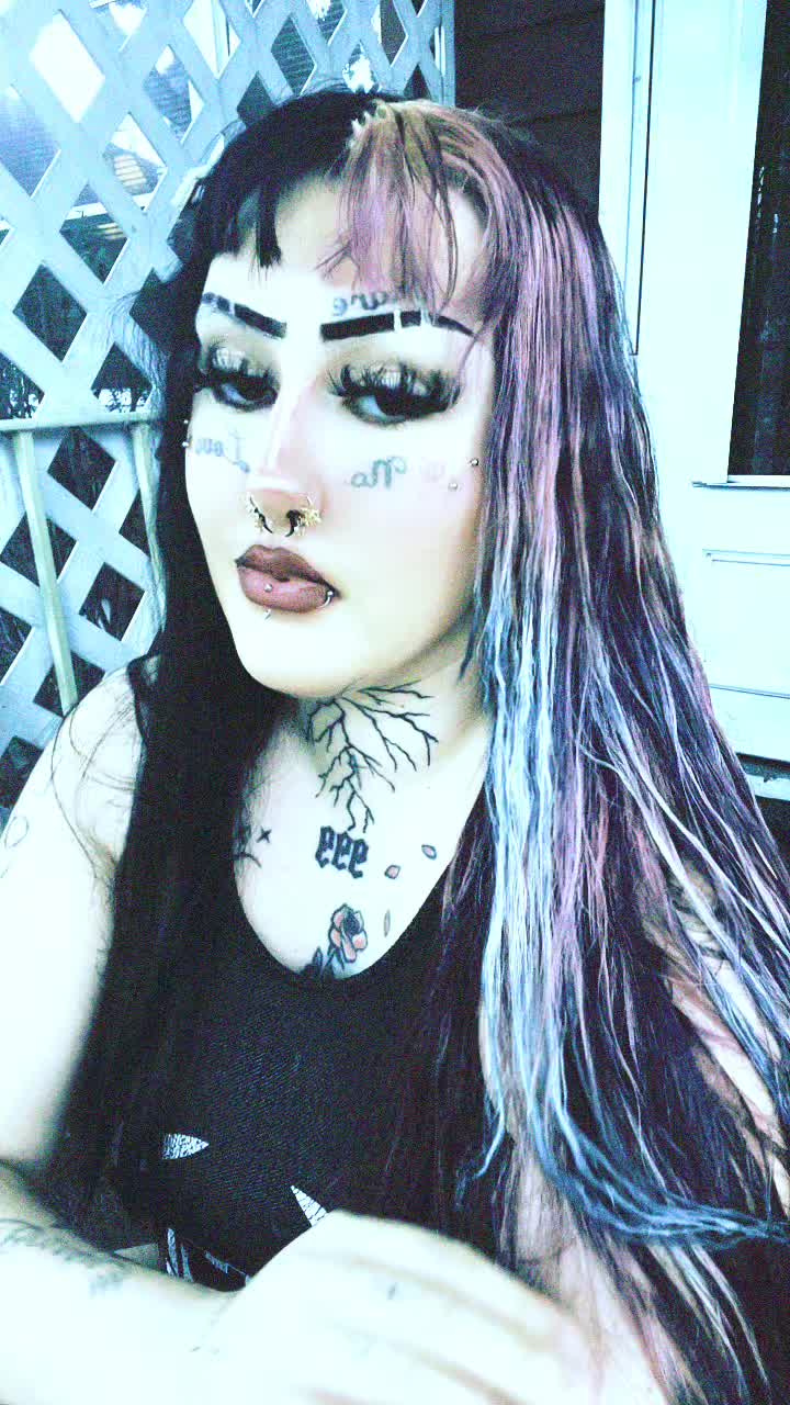 @𖤐𝓢𝓮𝓵𝓮𝓷𝓪𖤐༒ 999 ༒