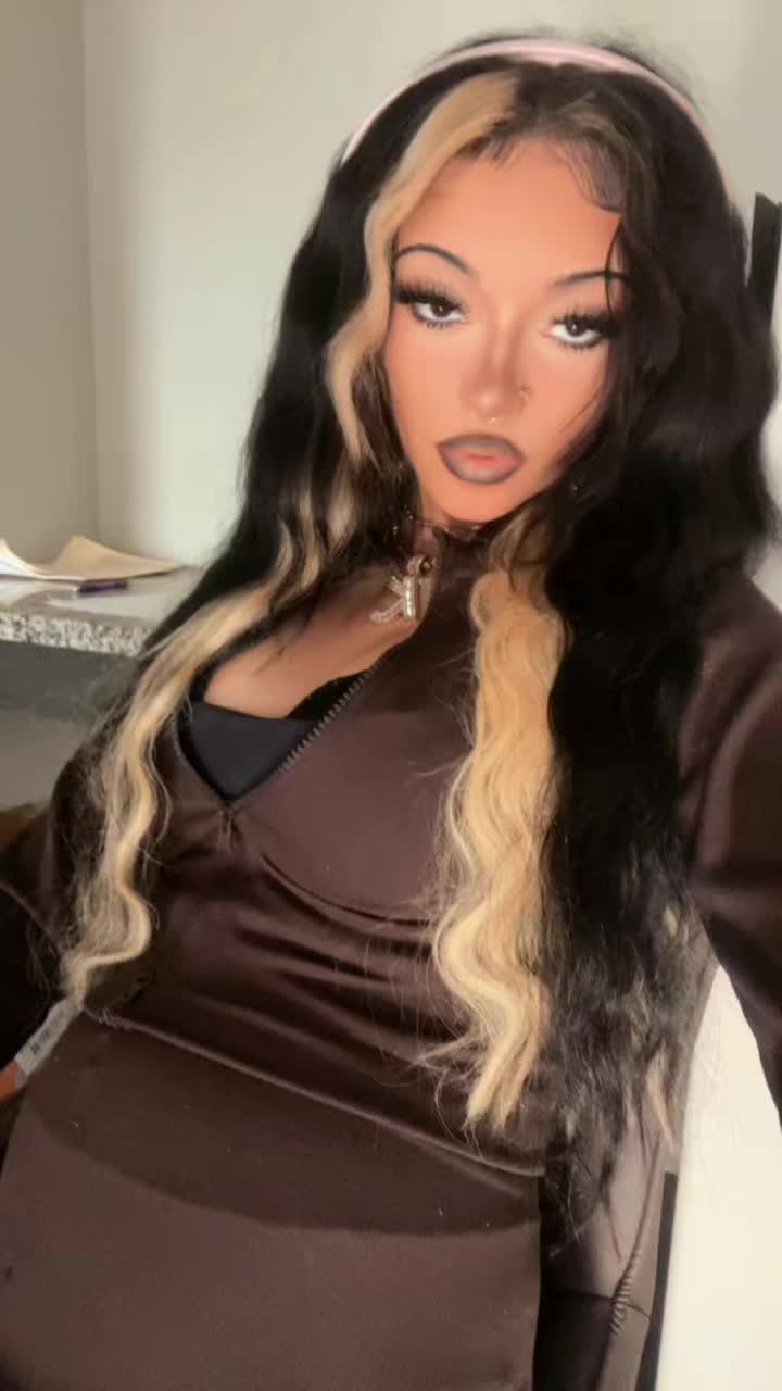 @Valentine._$$