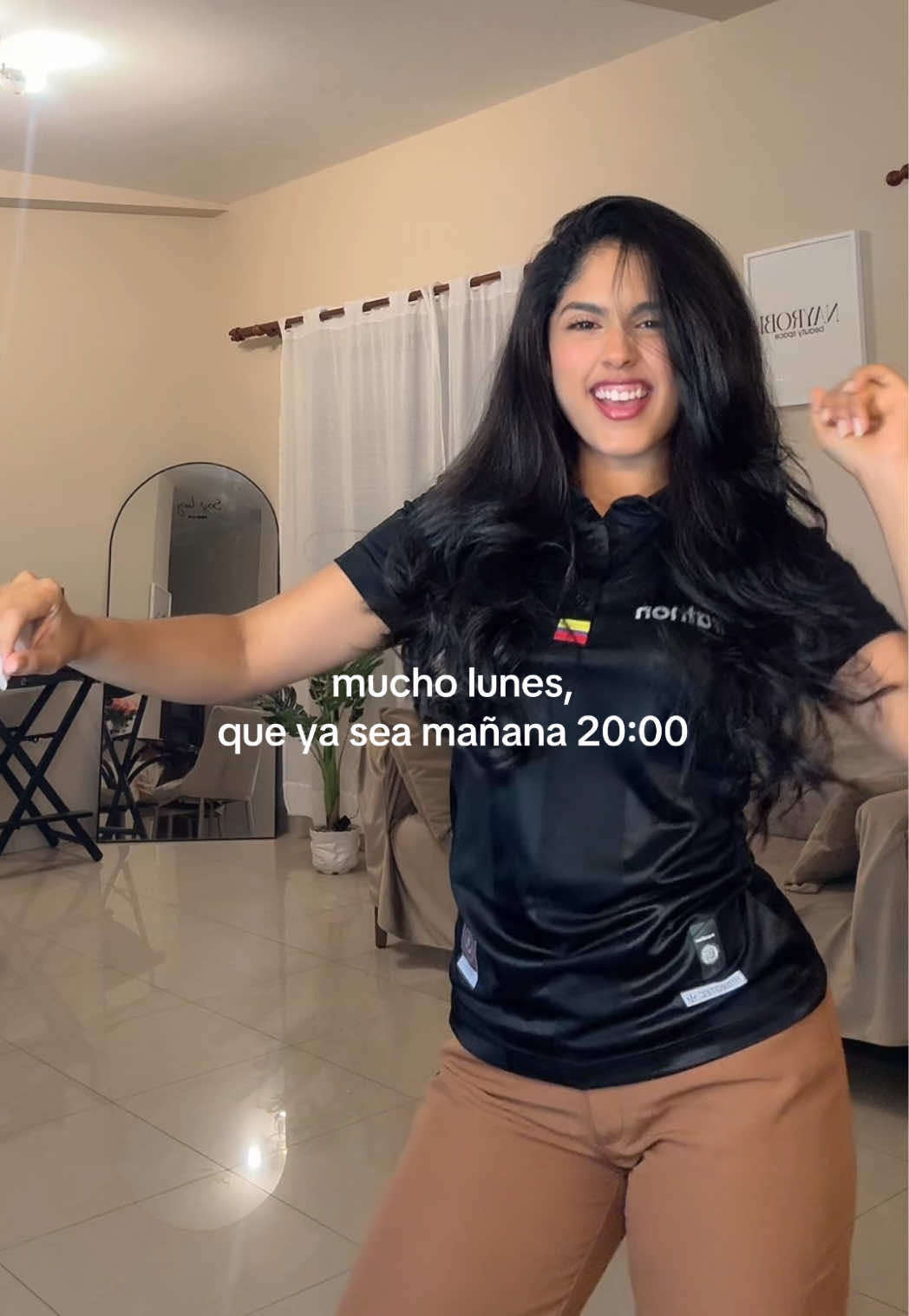 @Nayrobi Cruz