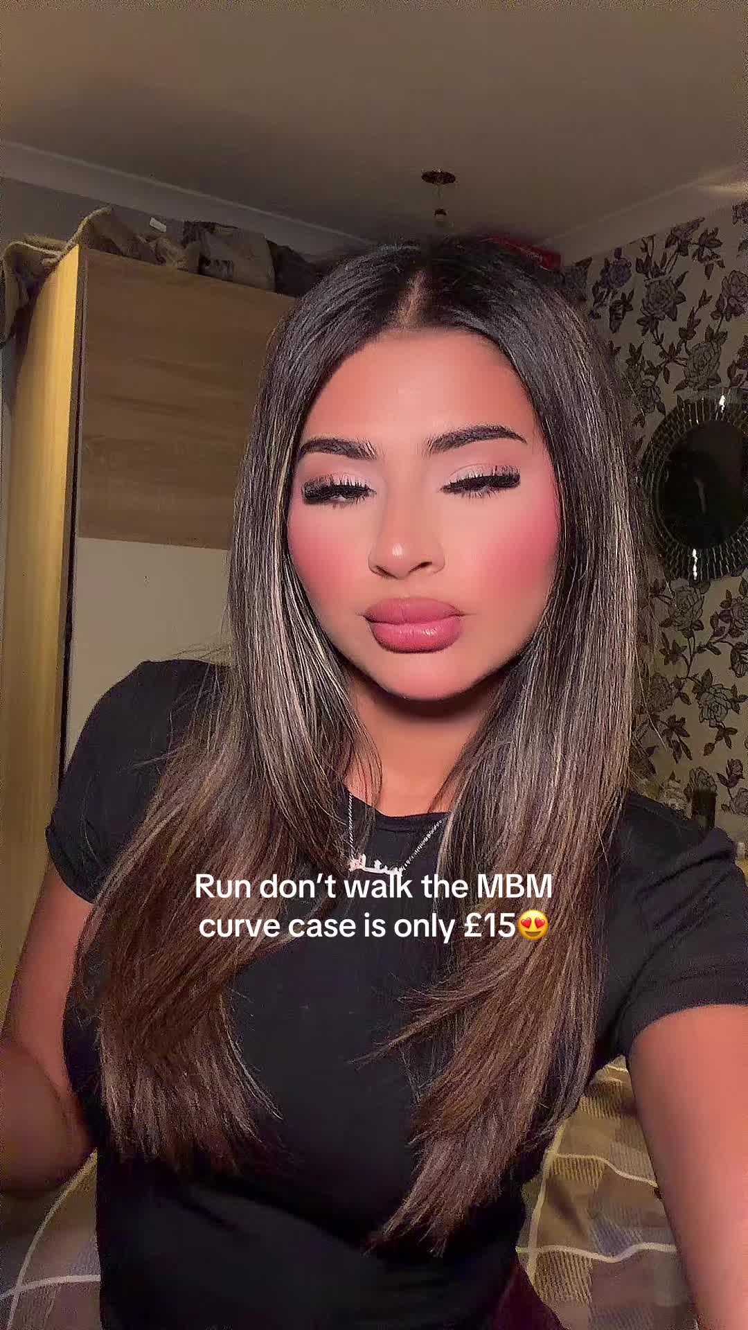 @Sana K🦄