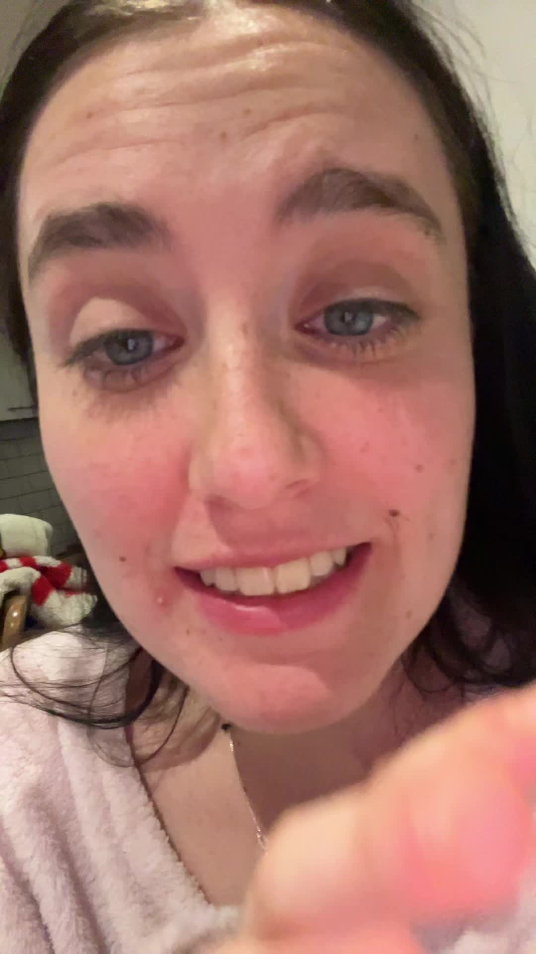 @shedeservescare