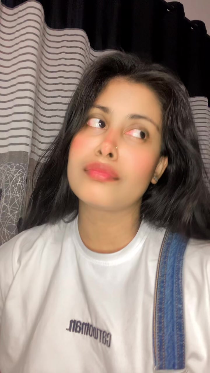 @Binuri Gomes🫧🎀