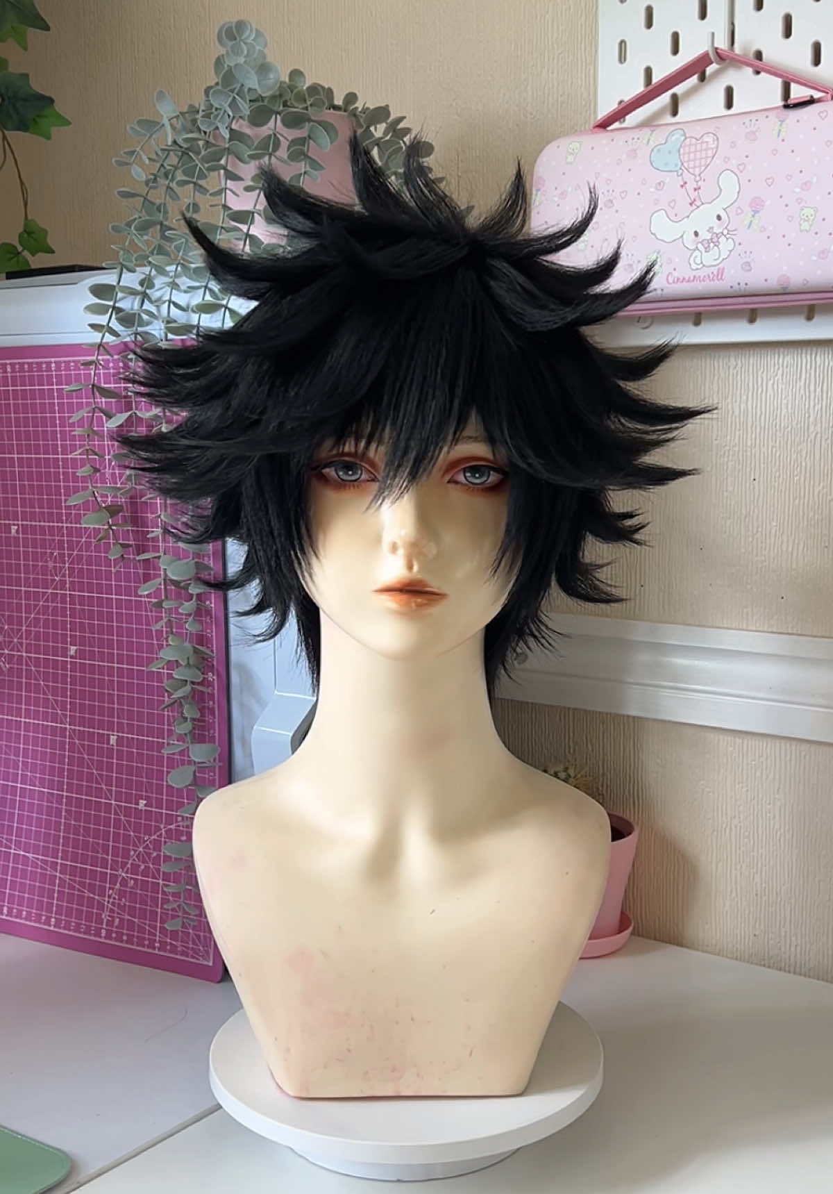 @WolfianWigs ✄ ૮ • ﻌ - ა