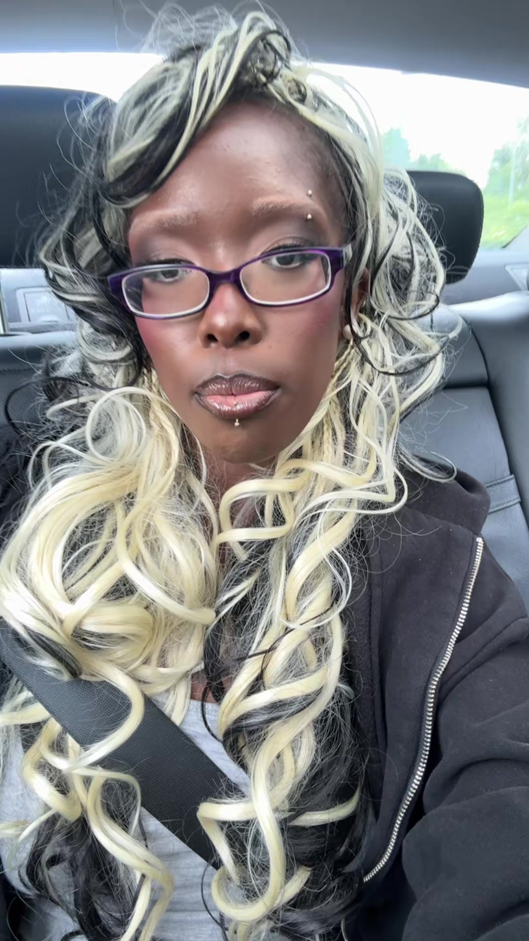 @m4ir3xbby