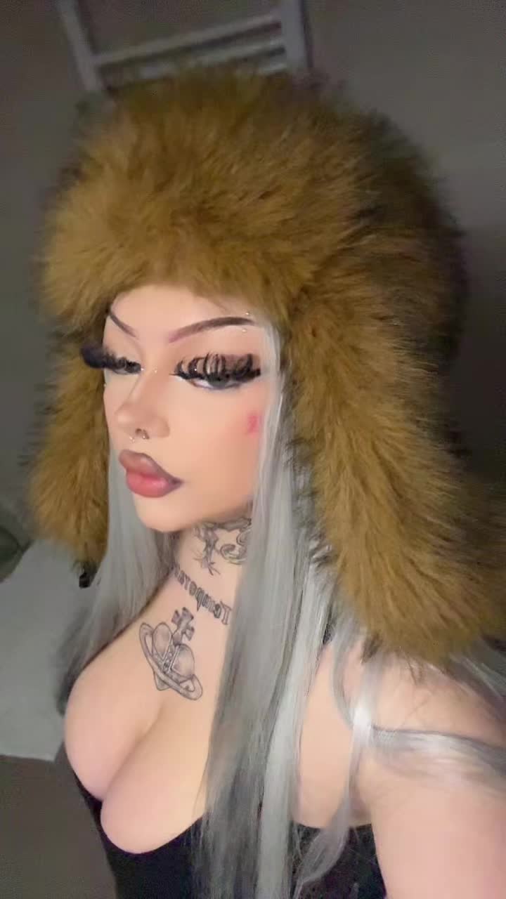 @Лиза
