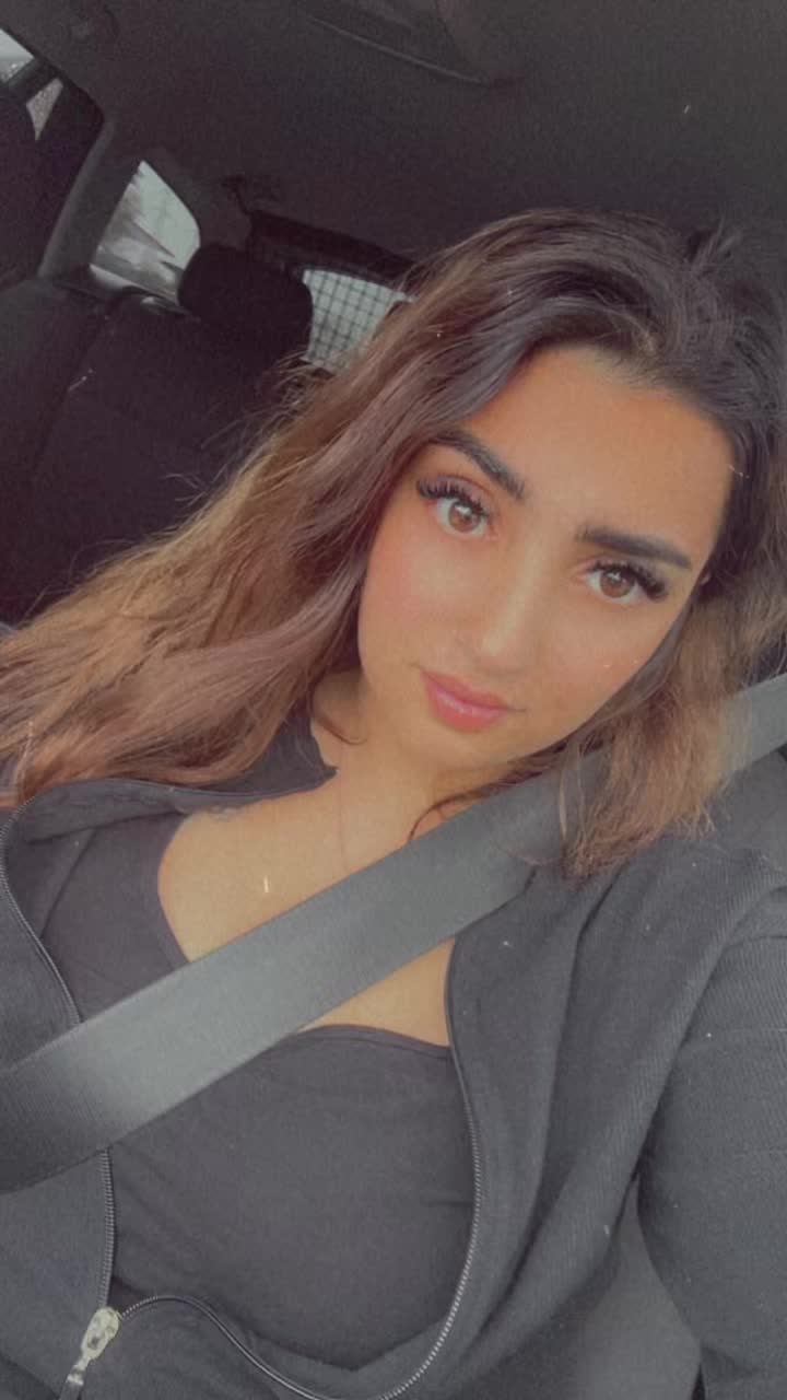 @Elena_Cipriana03