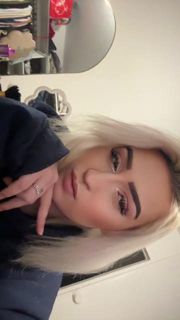 @Manonnzl