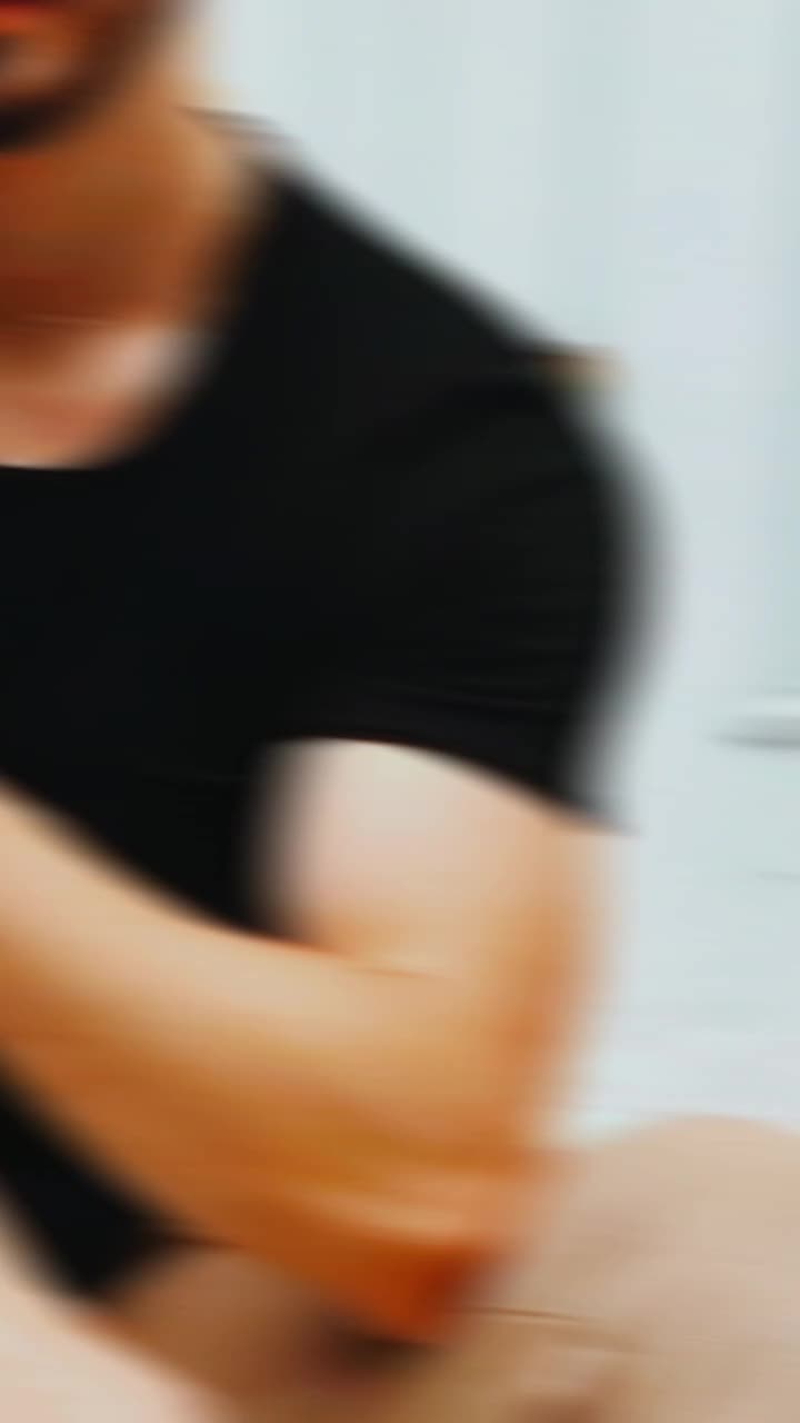 @๐๐ง๐๐ฒ๐ ๐๐จ๐ฏ๐๐ฅ'๐ฌ°โฎ