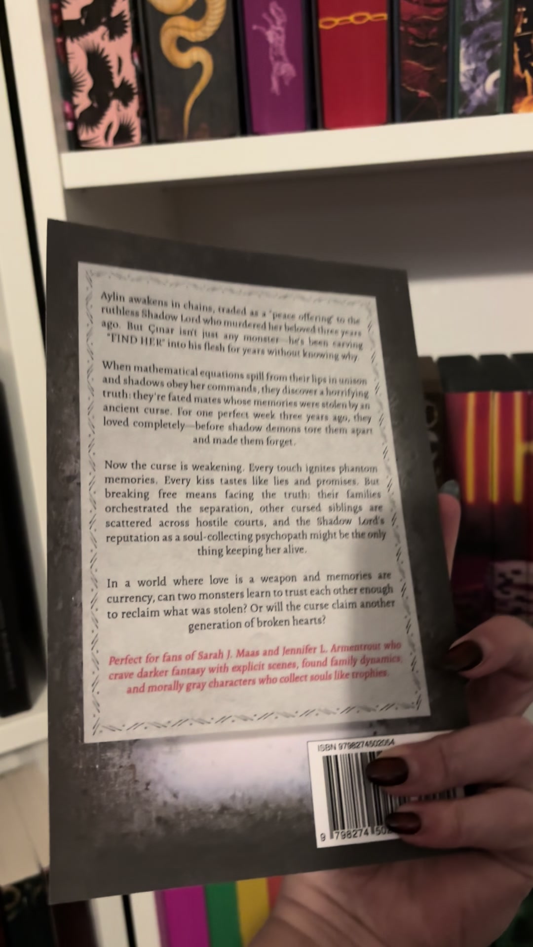 @Becca 📚🖤🦍🥀