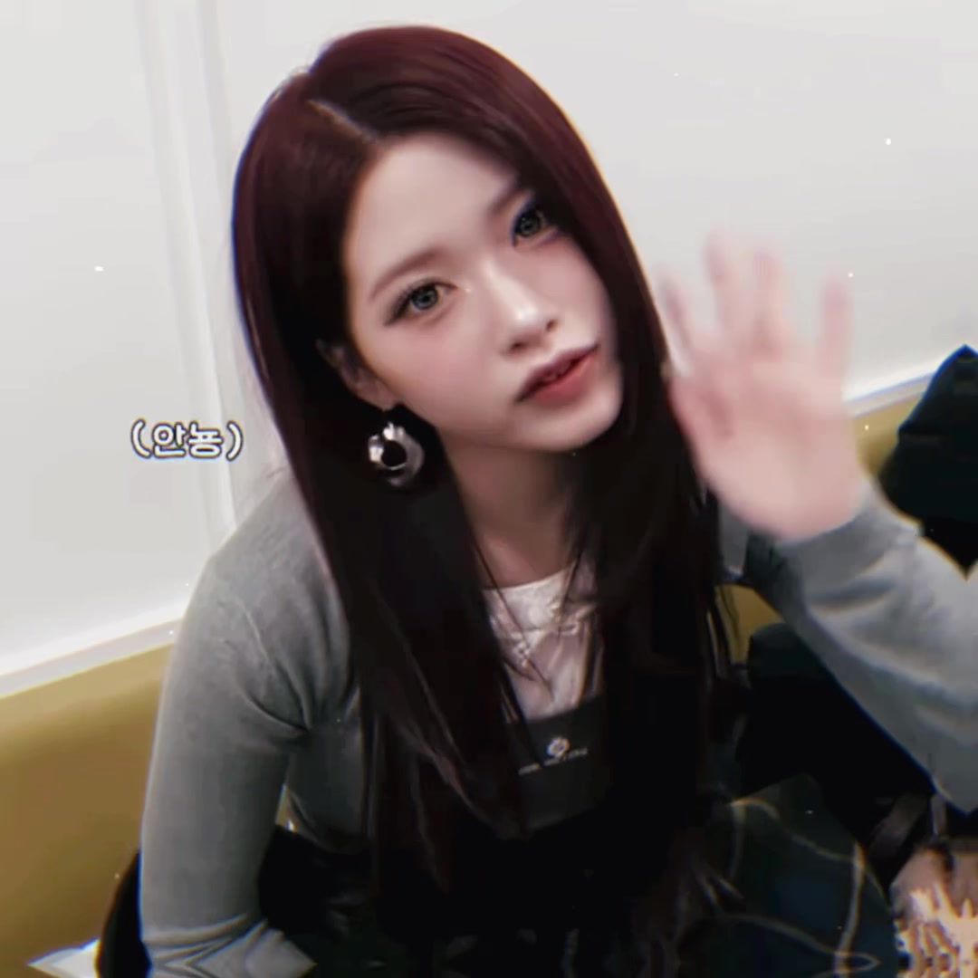 @୨⎯ pretty girl - 07.08 ⎯୧