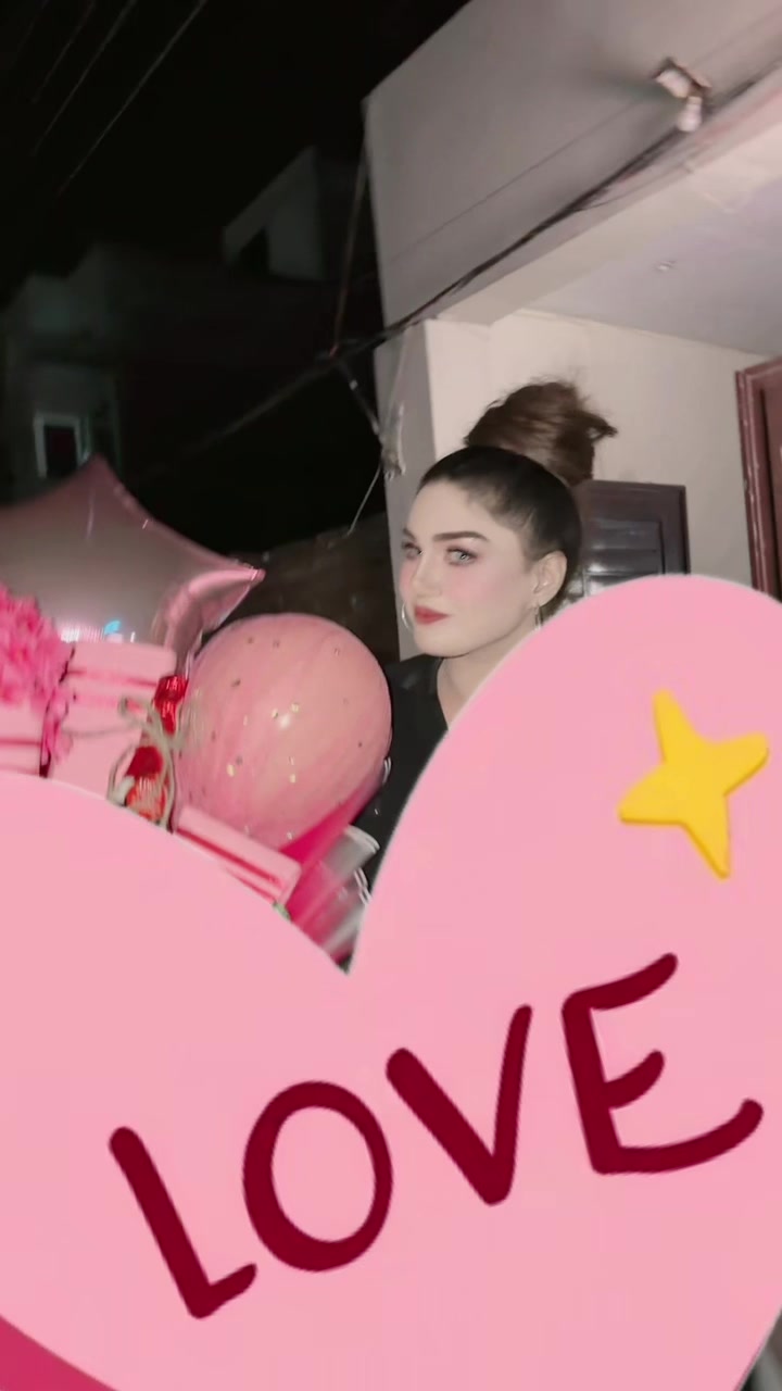 @🦋Meerab shah Official🦋