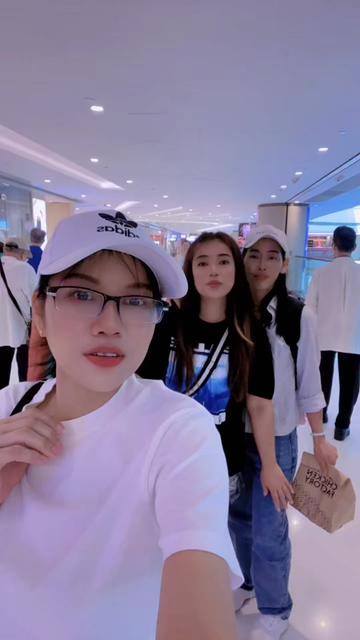@@Endell Blitar 🇭🇰🇮🇩