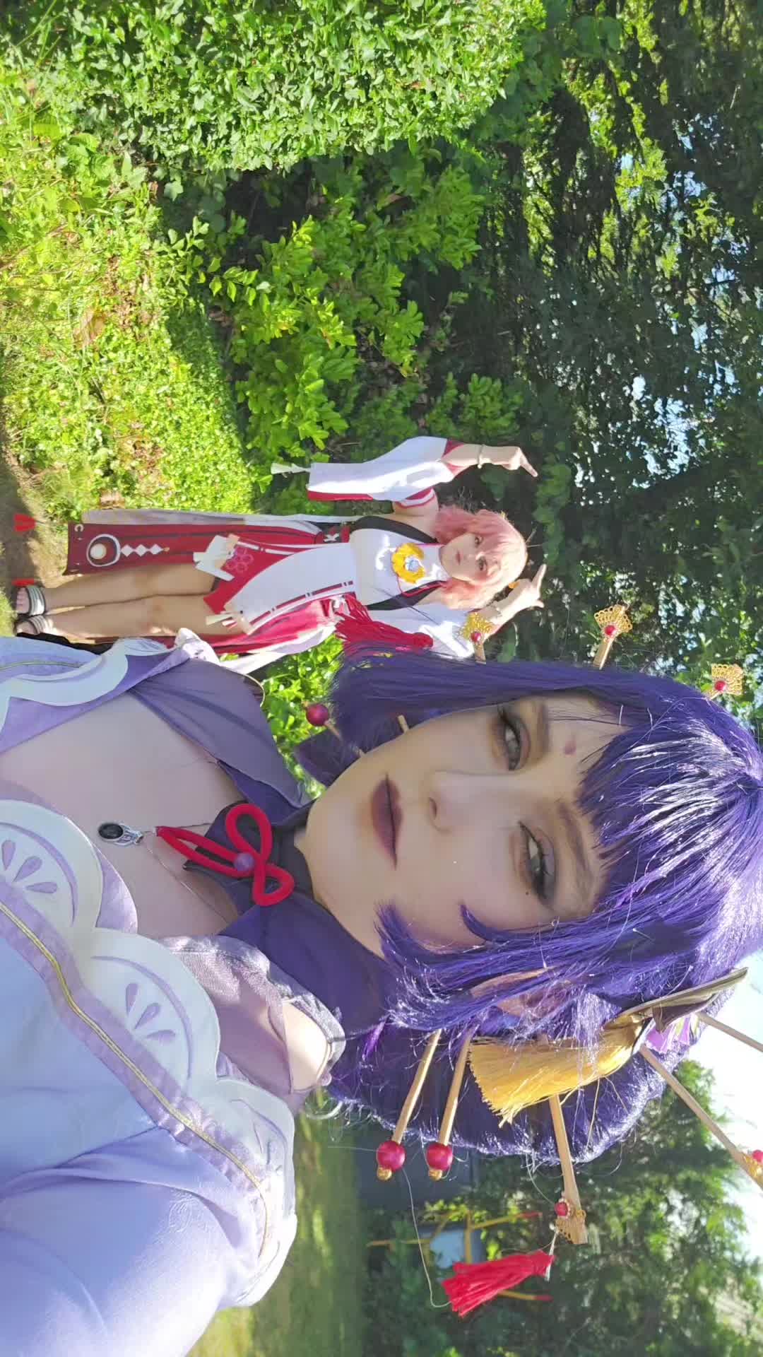 @~{Cc}~