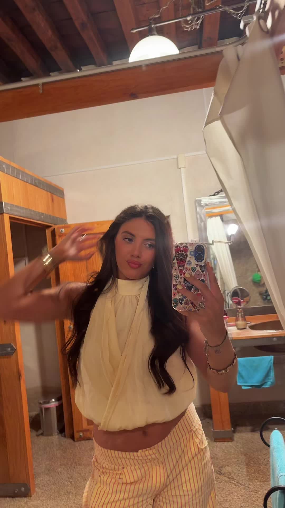 @elviiraaaaa