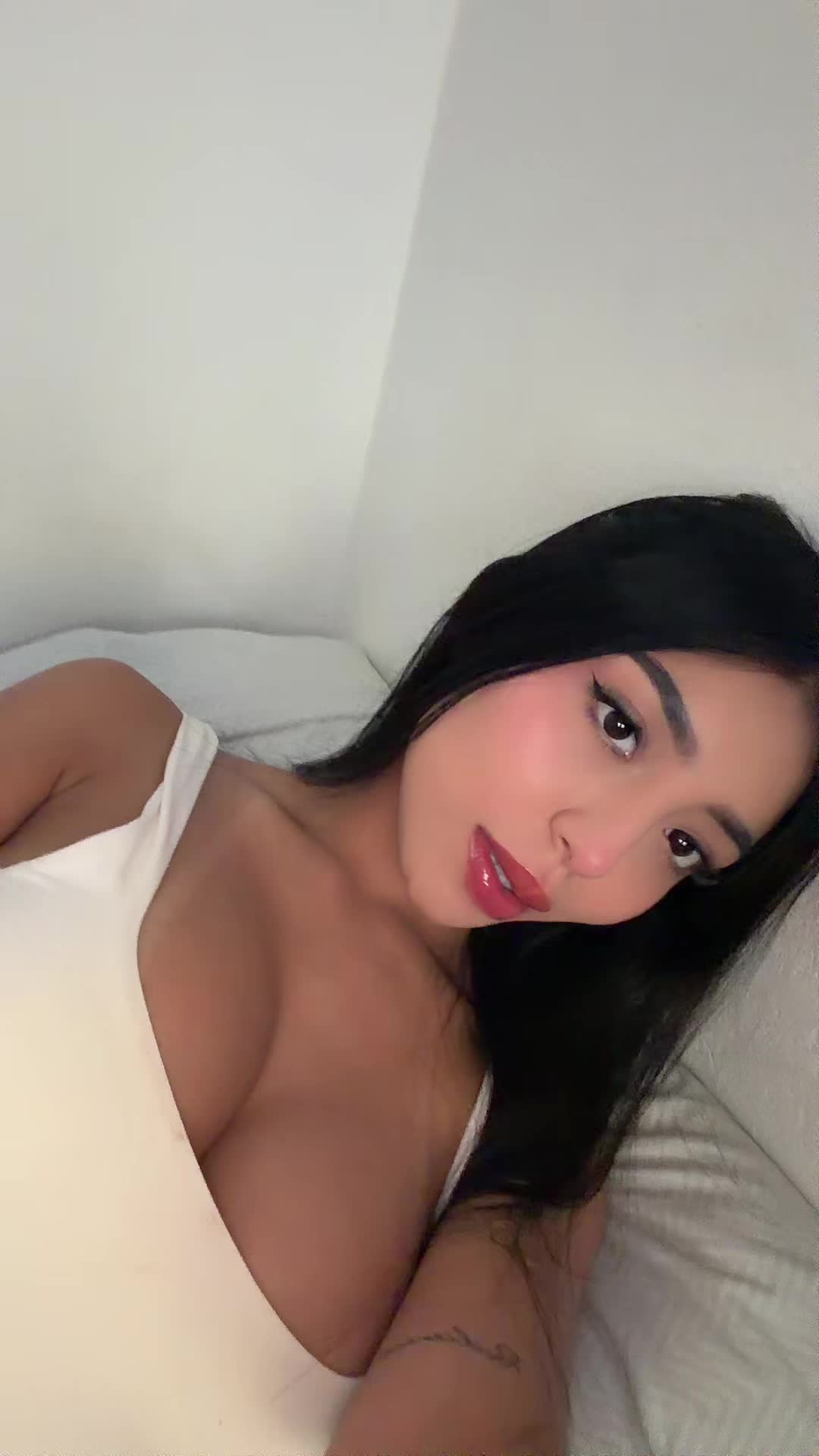 @Sara Hernandez6953