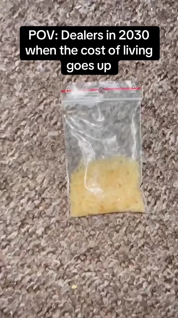 @mikeyalexandre