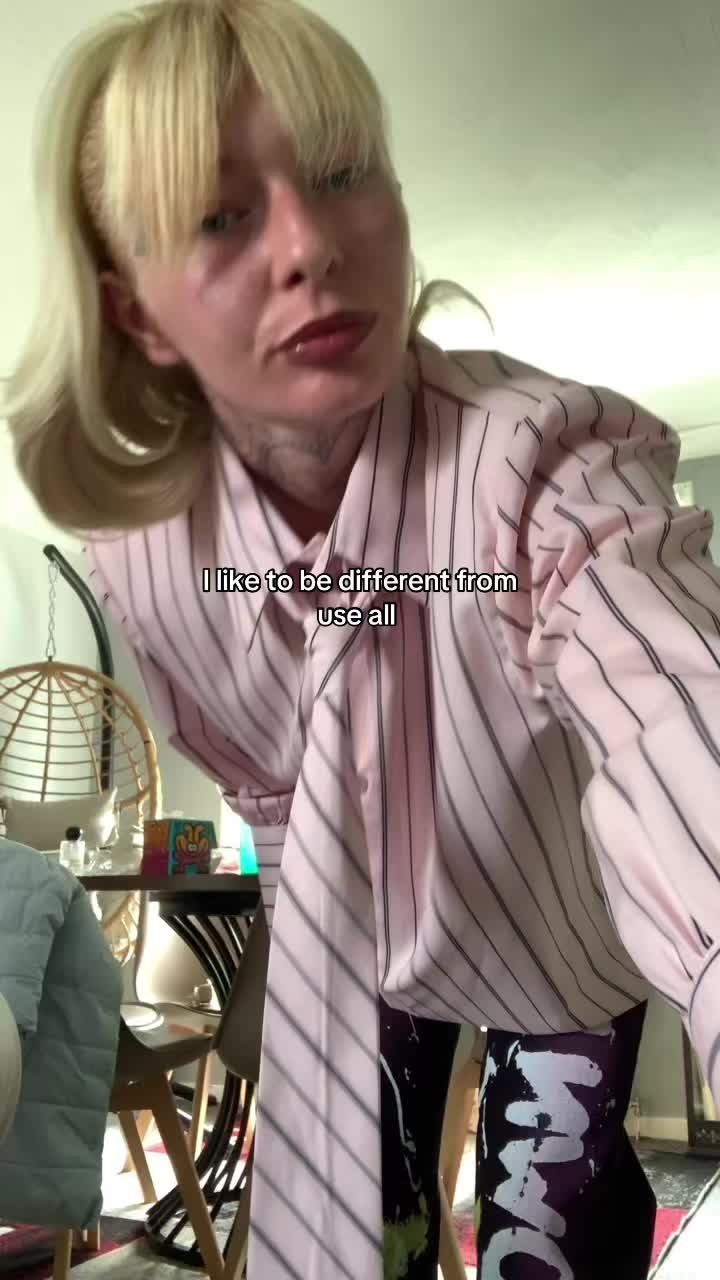 @- sydneywoodx