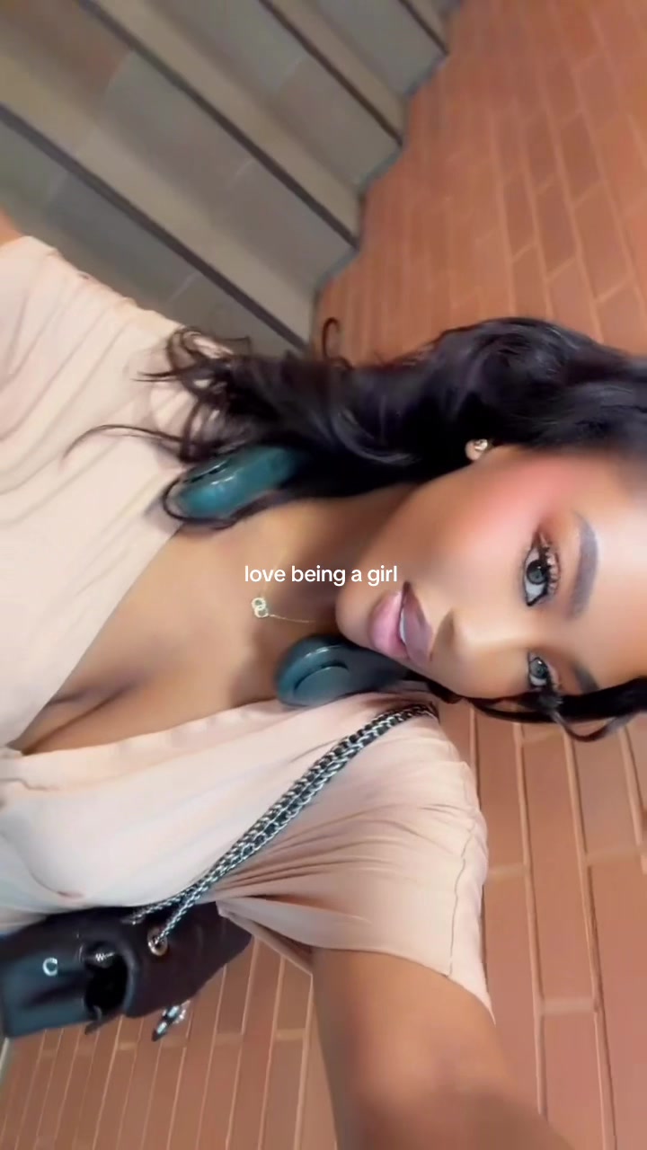 @Amina