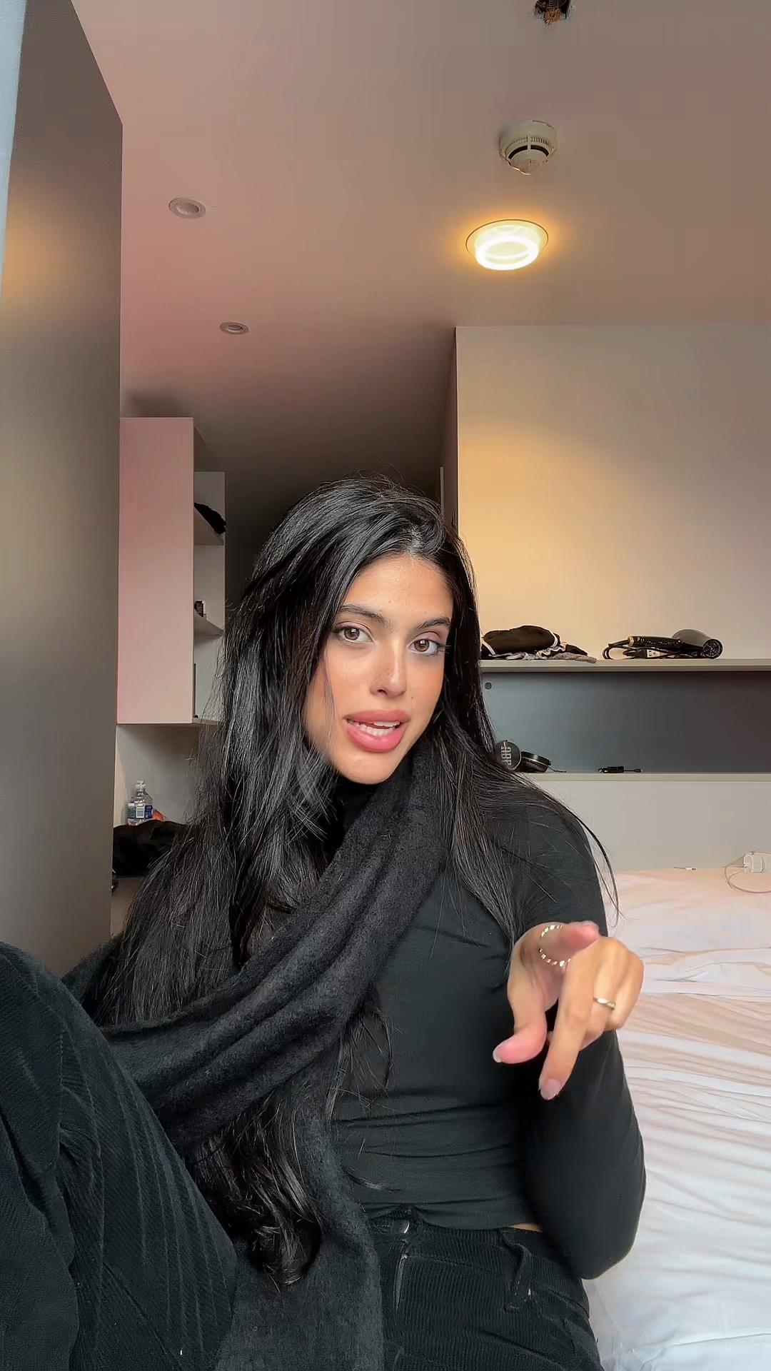 @Sofia