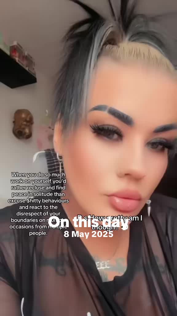 @ThiccThighs&PrettyEyes