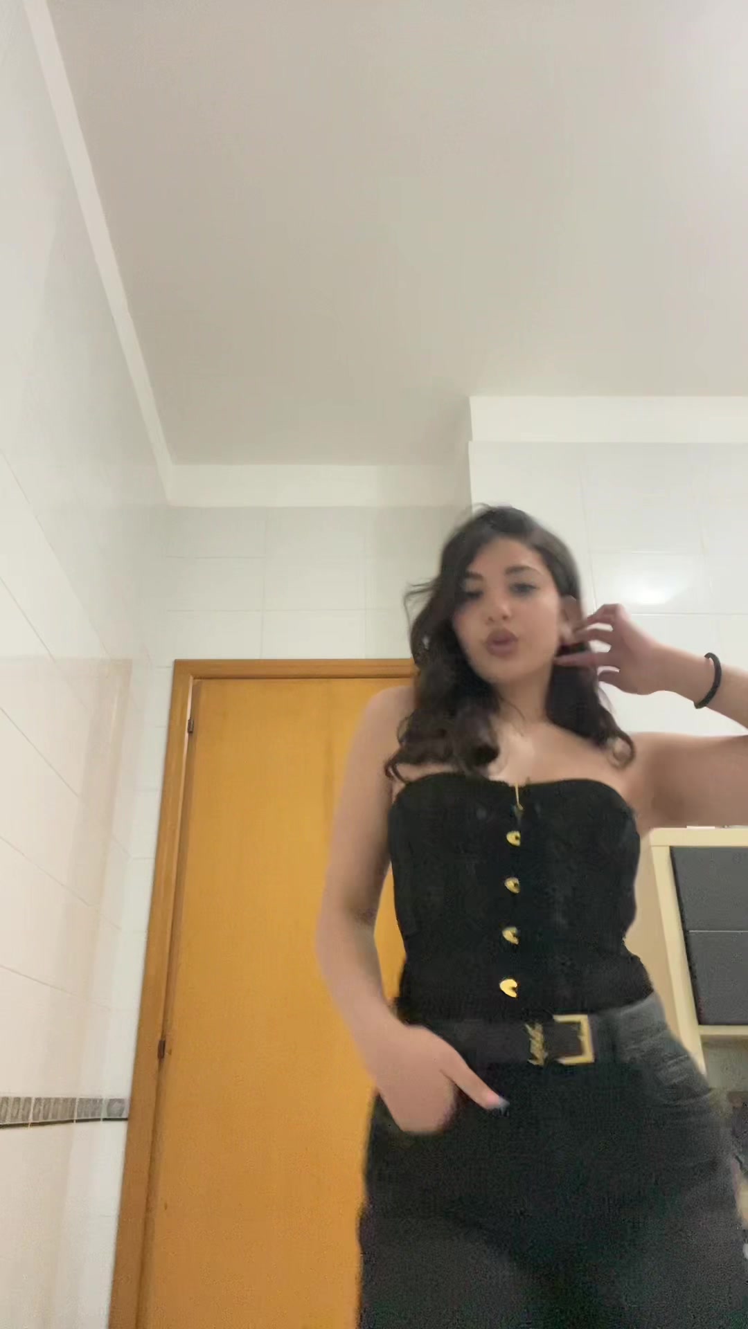 @R