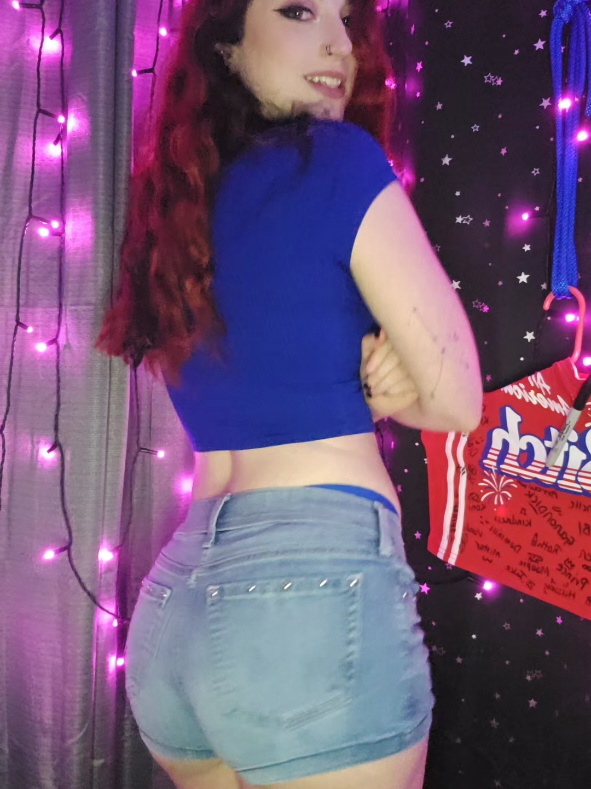 @Peachy🍑