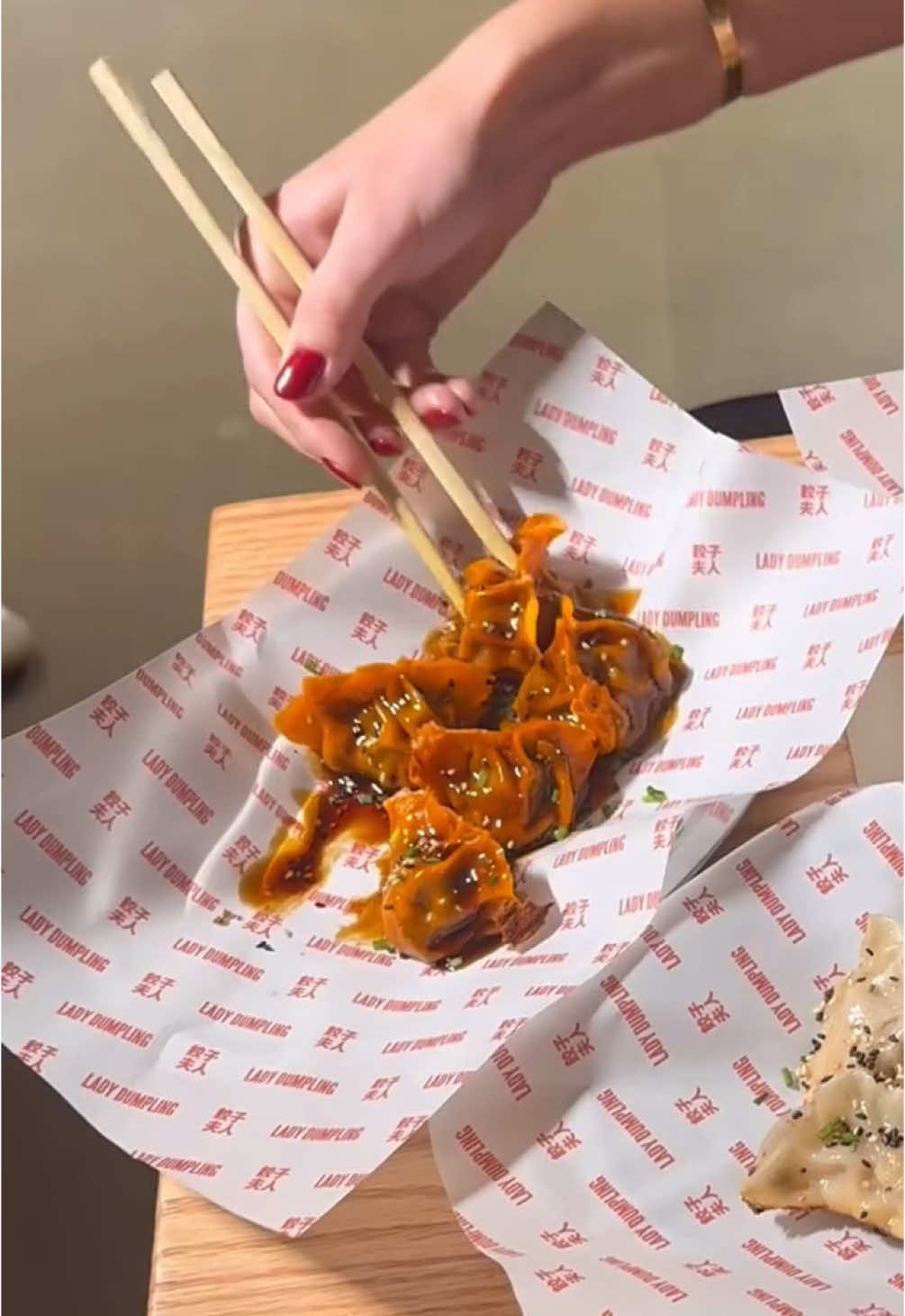 @SpicyBites_bcn