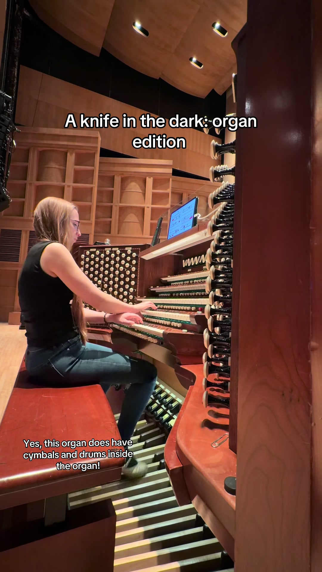 @Anna Lapwood | Organist