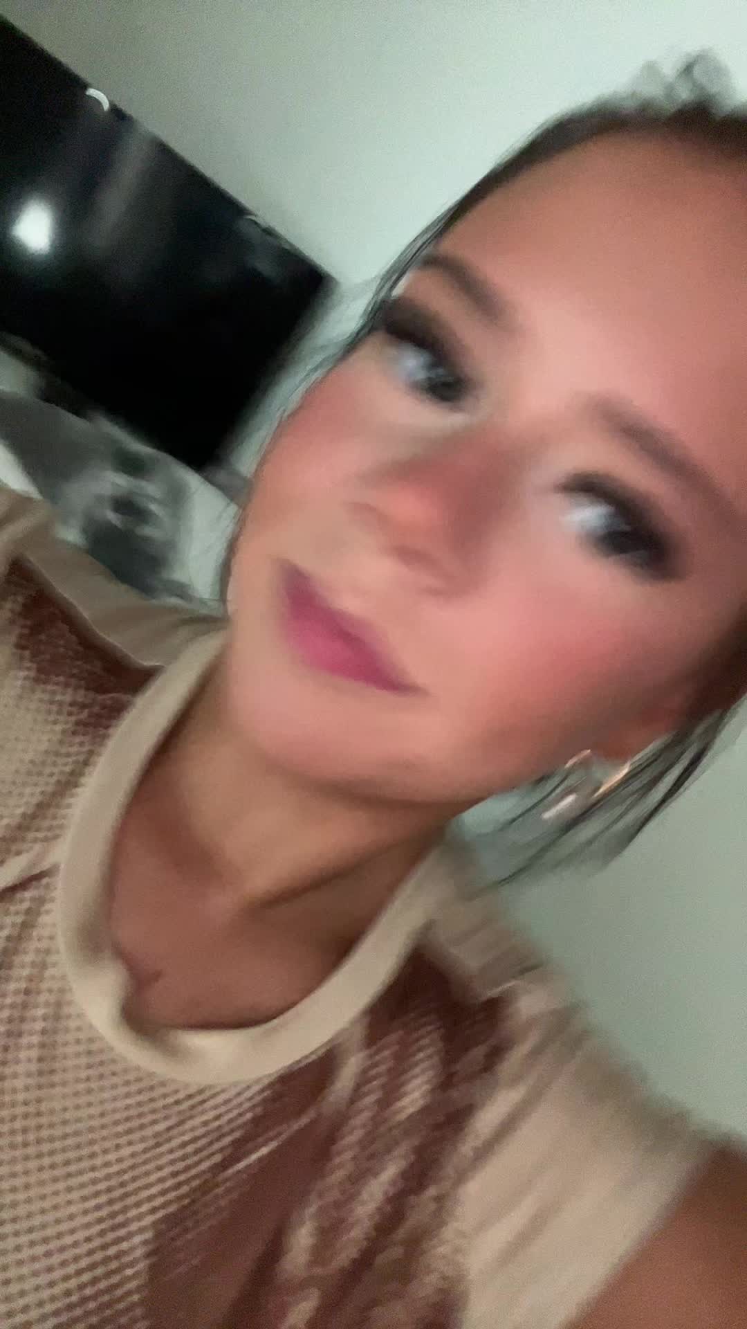 @menni <3