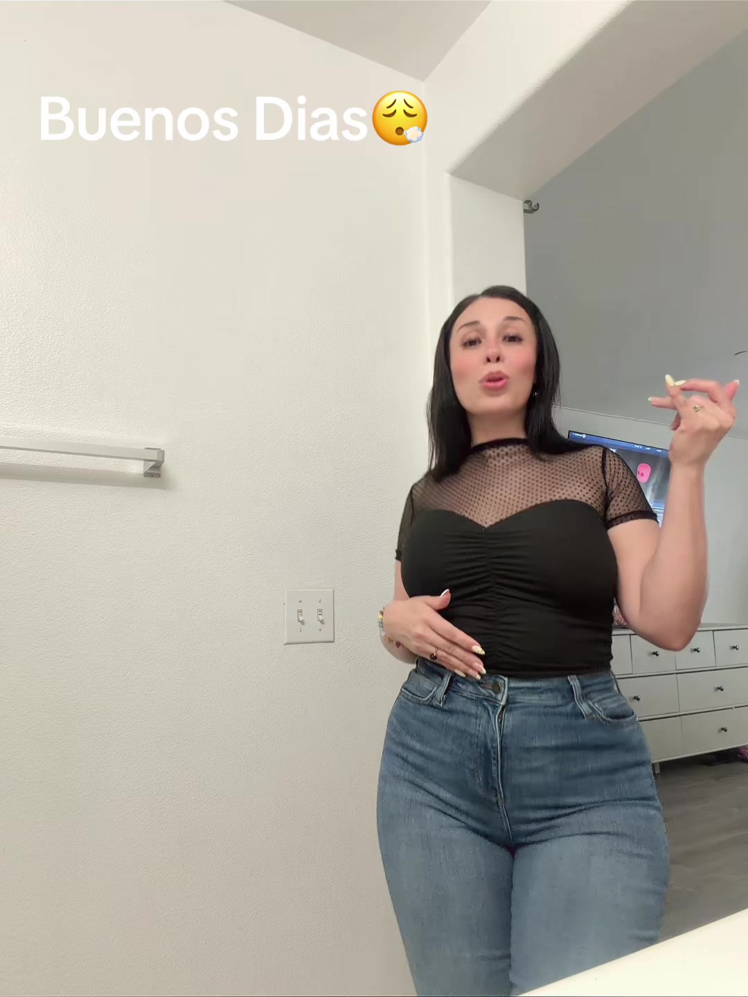 @tinarose477
